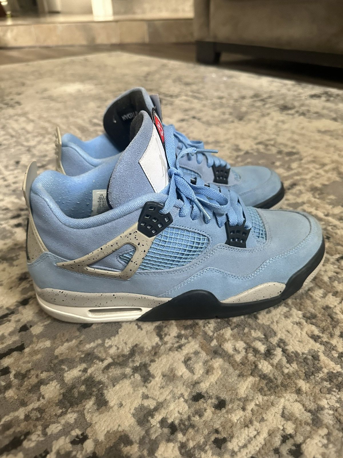 Jordan Brand Jordan 4 University Blue “UNC” Size US 10.5 / EU 43-44 - 6 Thumbnail