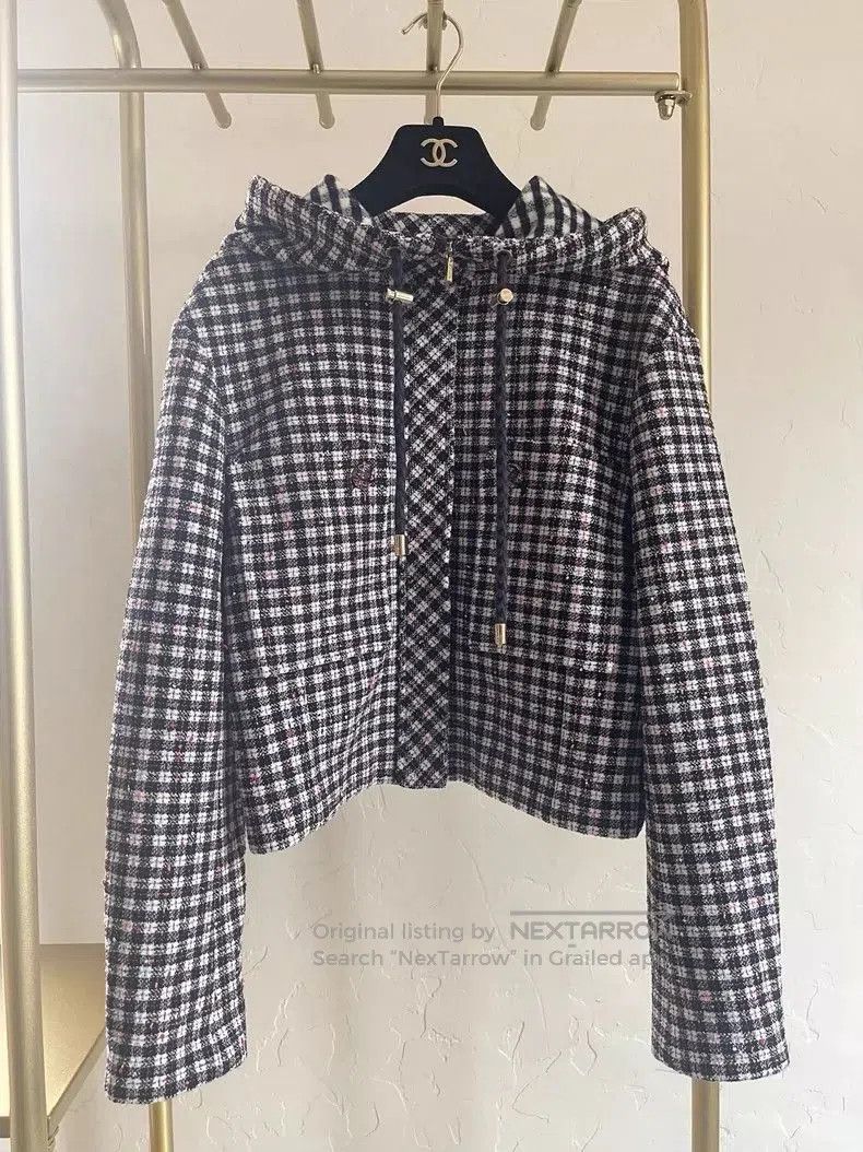 Chanel Chanel 2024 Checkered Hooded Jacket. Size US XS / EU 42 / 0 - 1 Thumbnail
