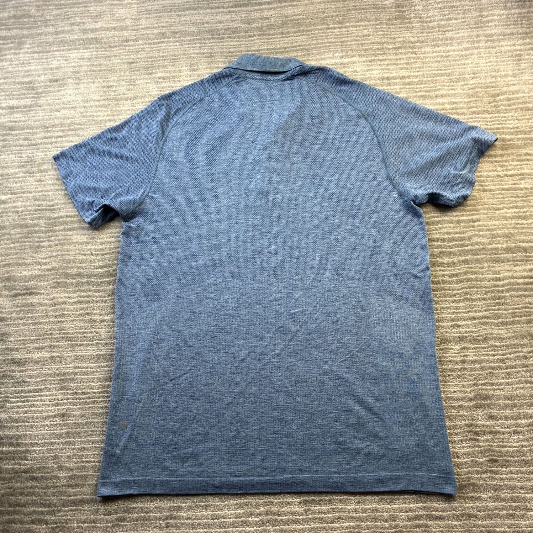 Lululemon Lululemon Polo Shirt Mens L Blue Metal Vent Tech Performance Top Shirt Size US L / EU 52-54 / 3 - 2 Thumbnail