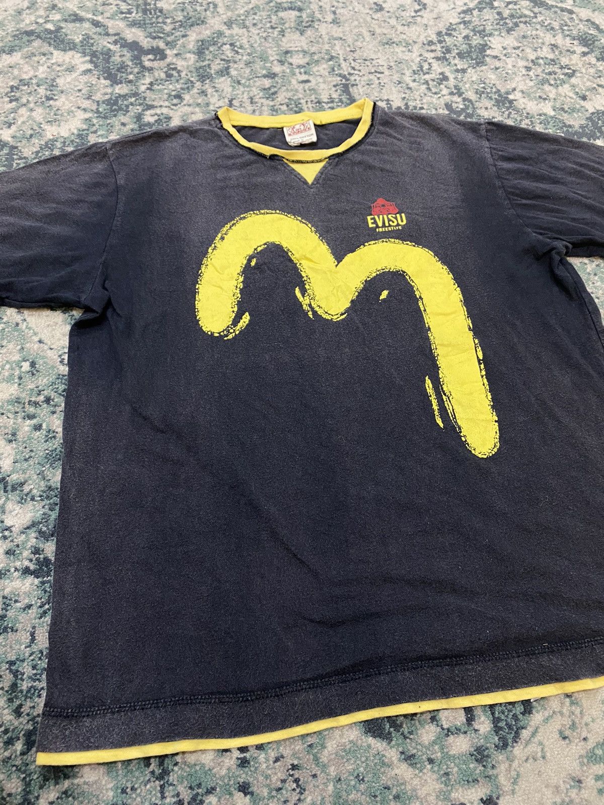 Evisu Vintage Evisu Font Logo Faded T-Shirt Size US M / EU 48-50 / 2 - 16 Thumbnail