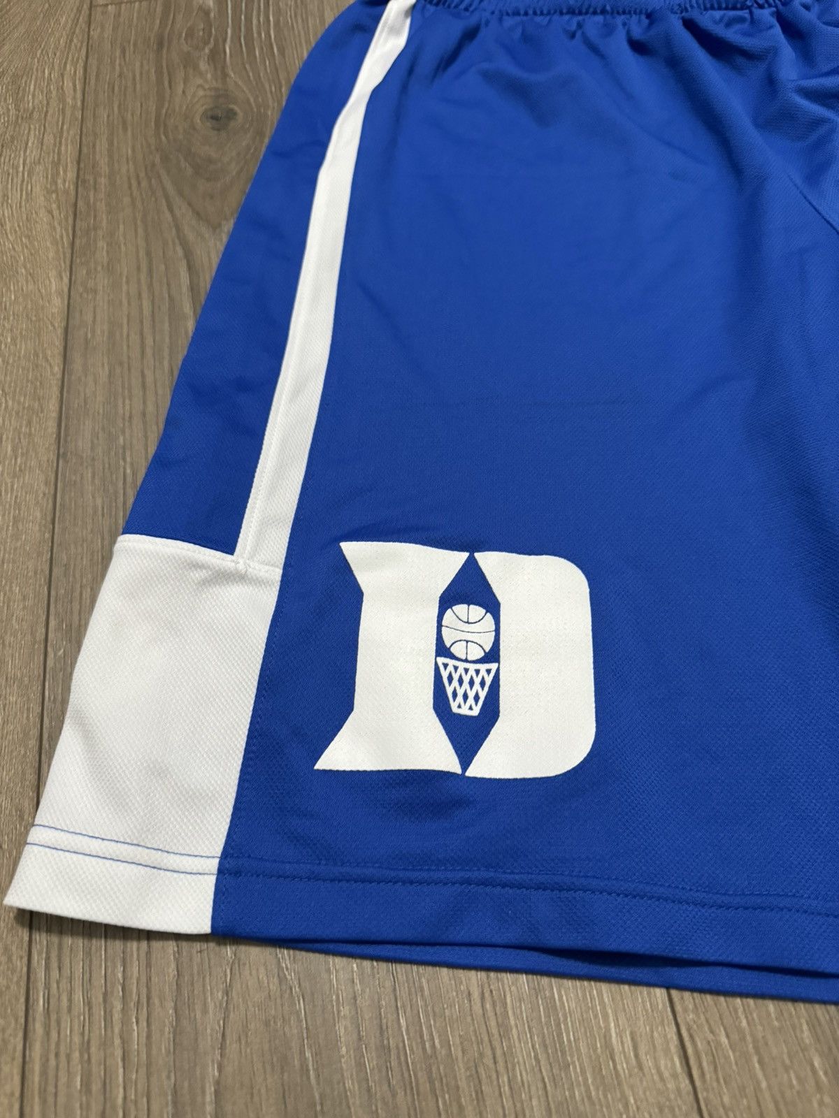 Nike Duke Nike basketball shorts vintage Size US 34 / EU 50 - 2 Thumbnail