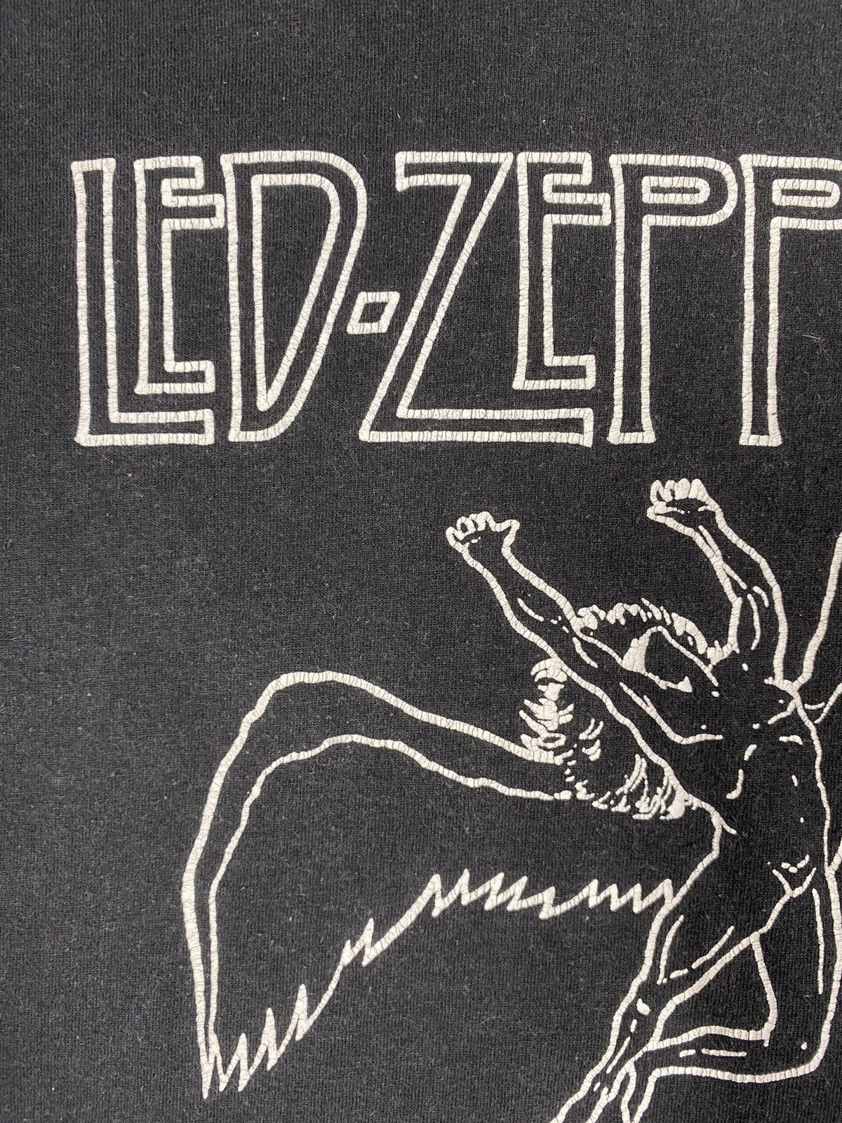 Led Zeppelin Vintage Led Zeppelin 2000 Tee T Shirt Size US S / EU 44-46 / 1 - 9 Thumbnail