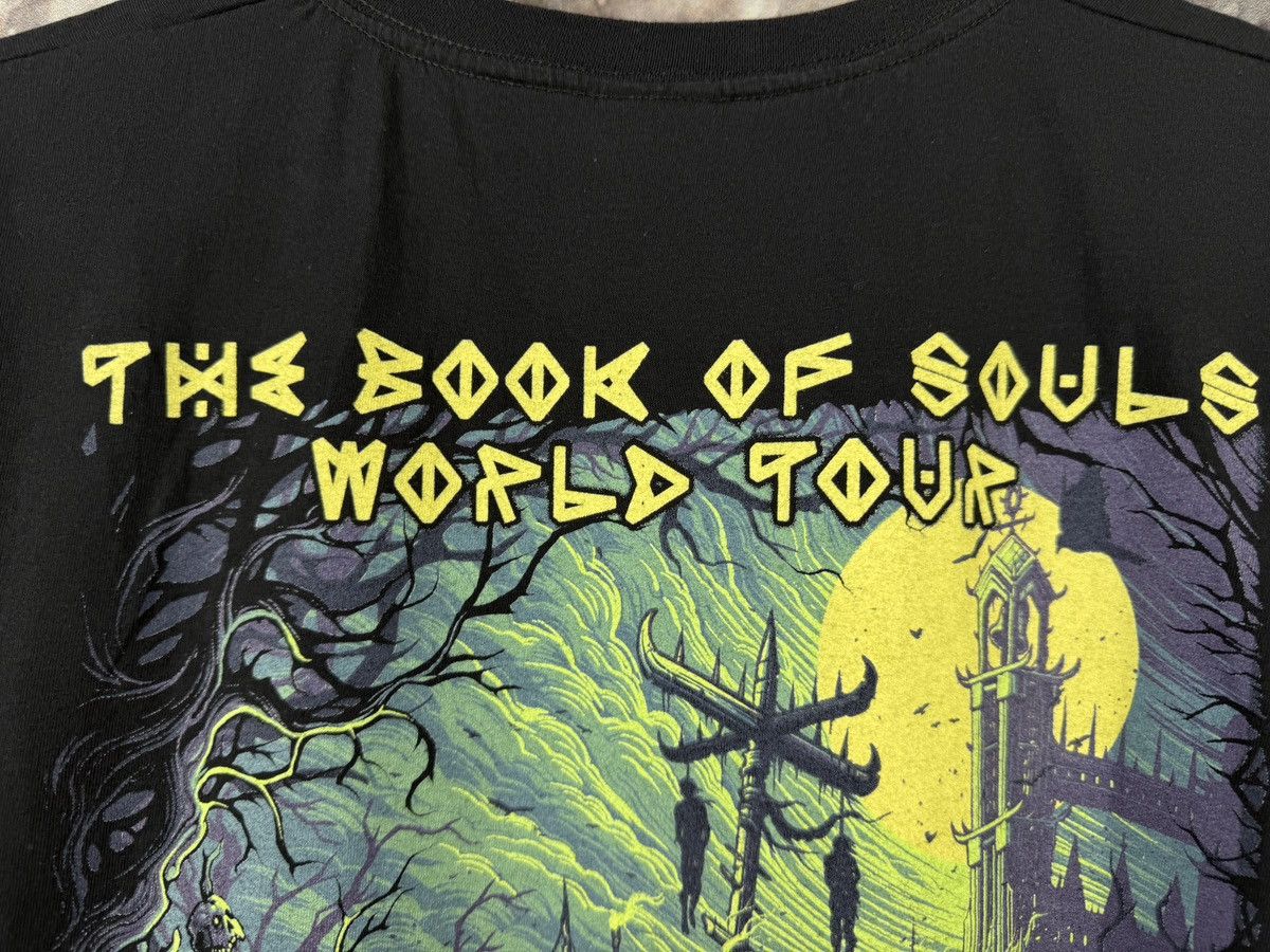 Iron Maiden Men’s Iron Maiden World Tour 2017 T-Shirt Size Medium Size US M / EU 48-50 / 2 - 19 Thumbnail