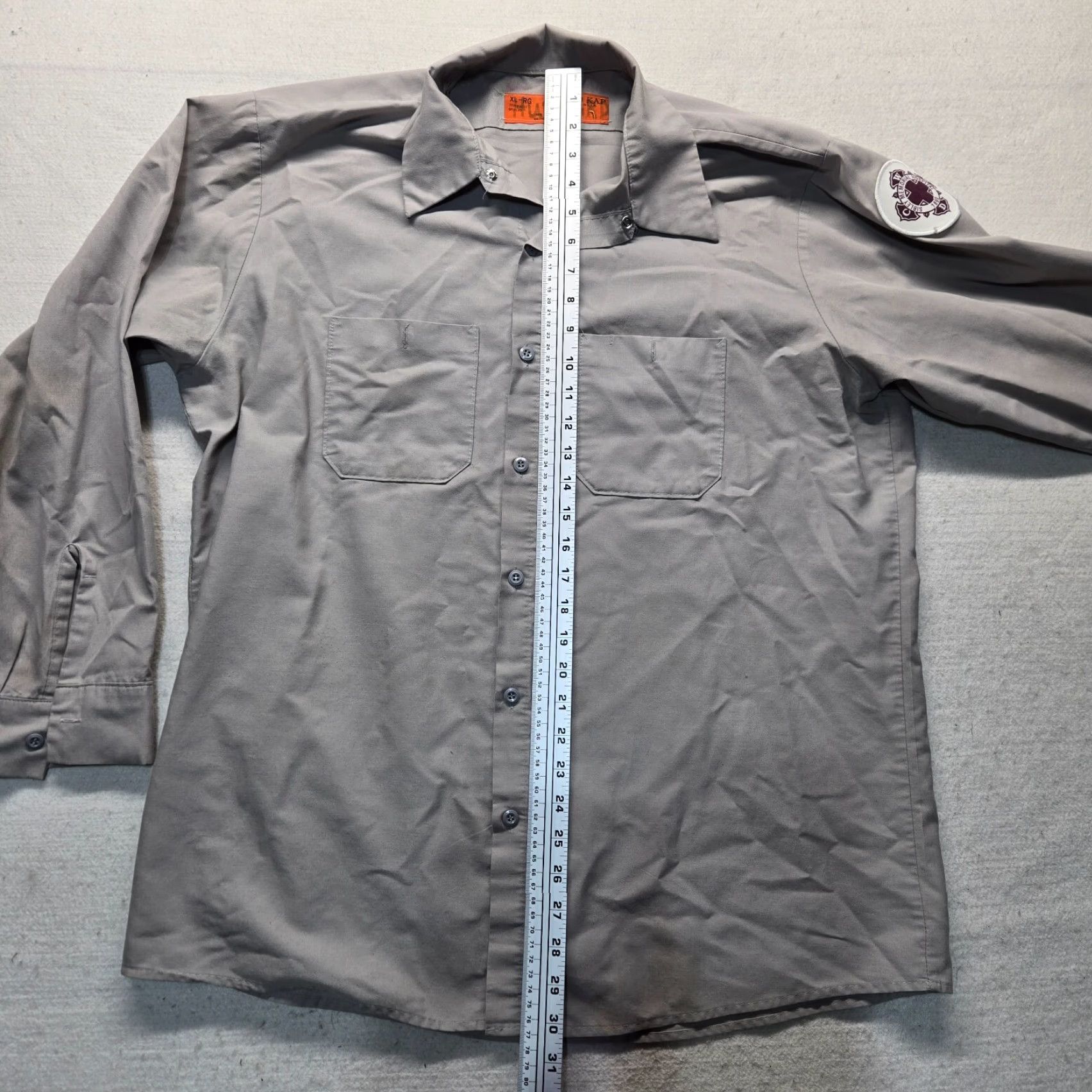 Red Kap Sibley Memorial Hospital 1890 Gray Button Up Shirt Uniformal Adult Men's XL Red Kap Shirt Button-Up Collar-Down Gray Cotton Polyester Regular Men's XL Size US XL / EU 56 / 4 - 6 Thumbnail
