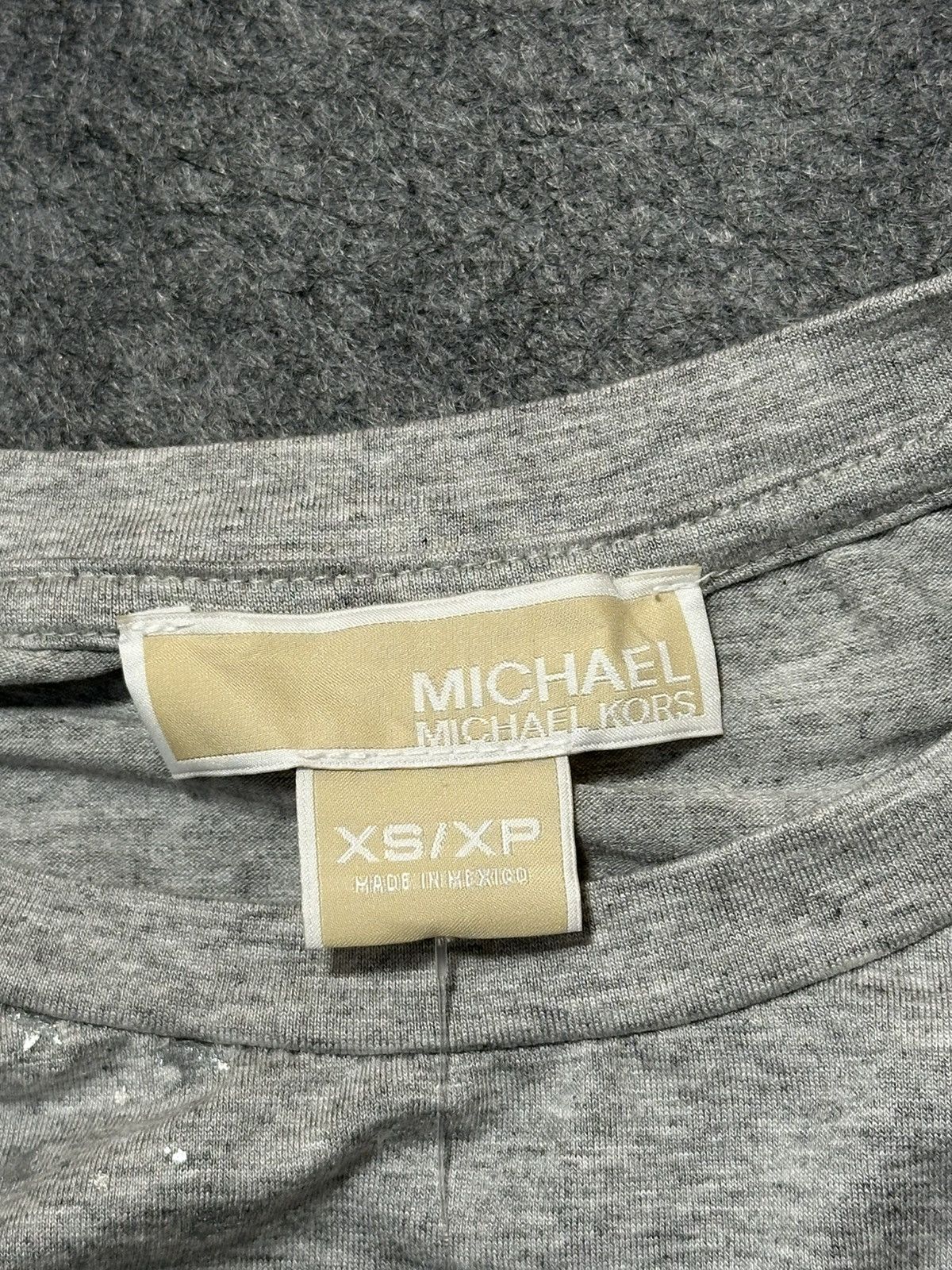 Michael Kors Michael Kors long-sleeved shirt featuring a starry graphic. Size XS / US 0-2 / IT 36-38 - 6 Thumbnail