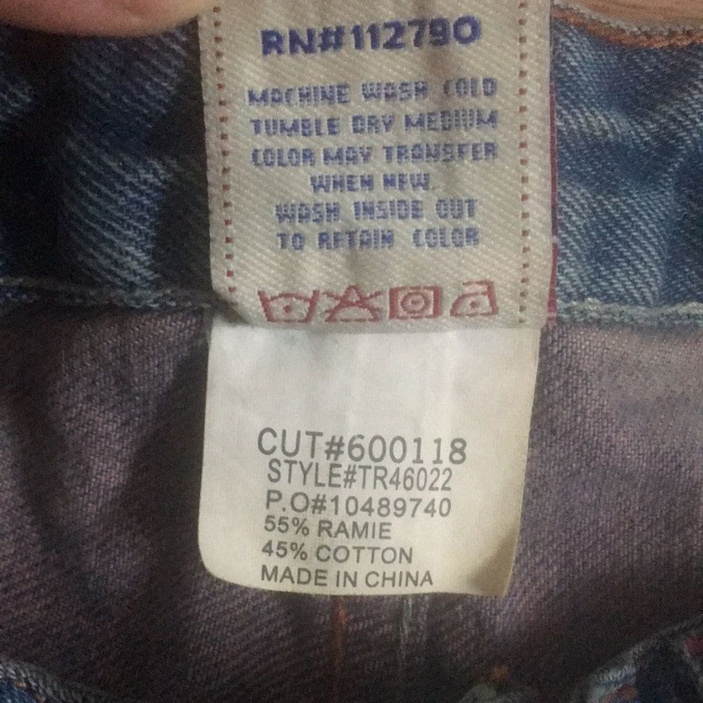 True Religion True Religion Flare Leg Distressed Jeans: Size 28 Size 28" / US 6 / IT 42 - 5 Thumbnail