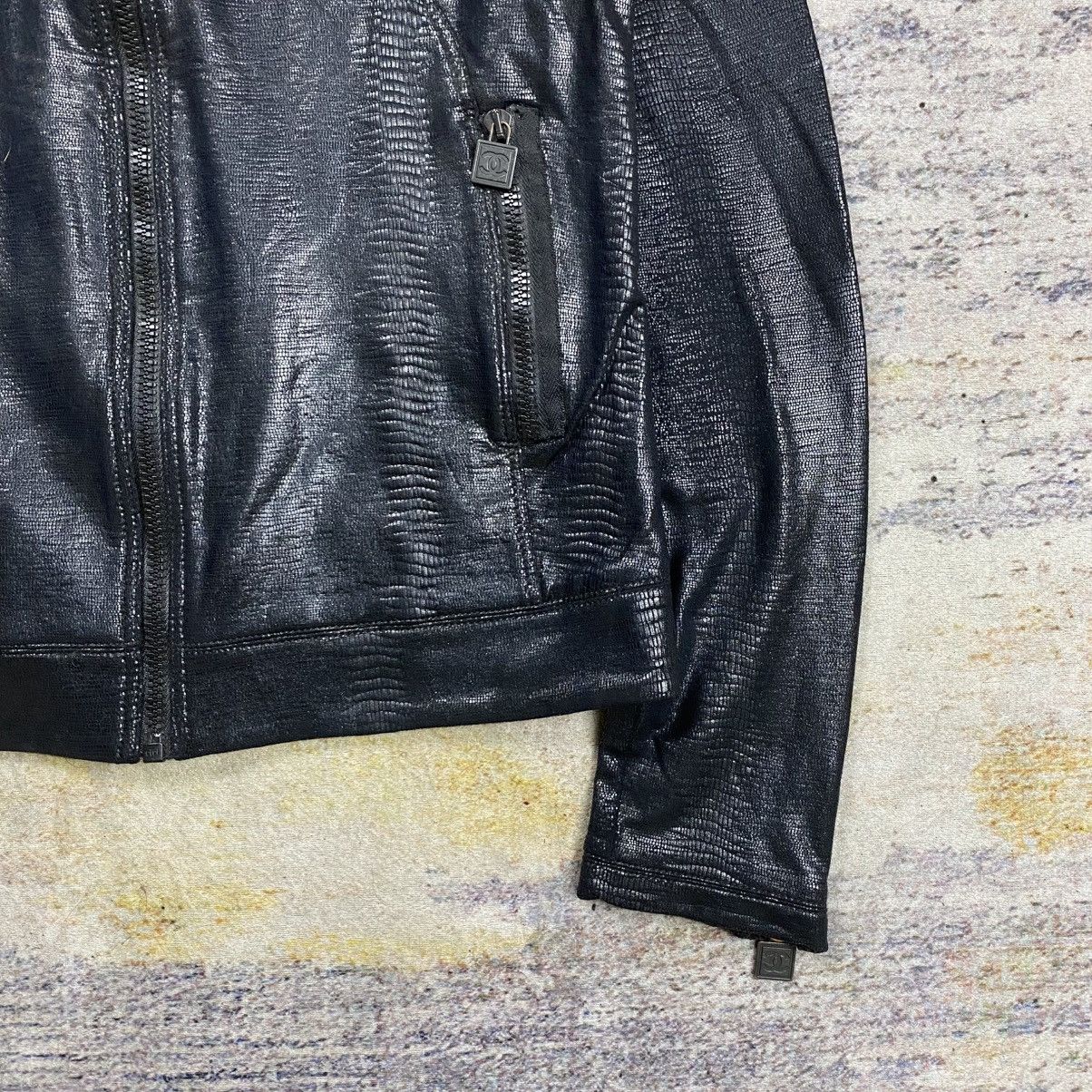 Chanel Chanel crocodile effect bikers jacket Size M / US 6-8 / IT 42-44 - 5 Thumbnail