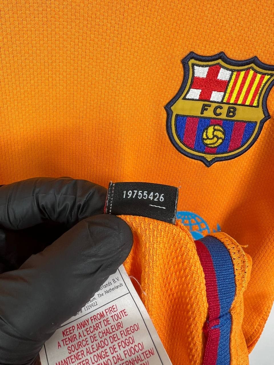 Nike LEO MESSI #19 MEN'S FC BARCELONA 06/08 SOCCER JERSEY Size US M / EU 48-50 / 2 - 5 Thumbnail