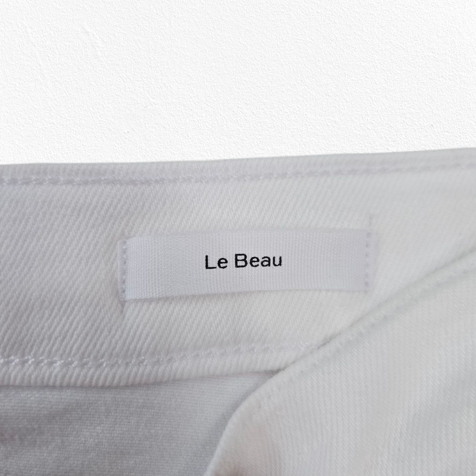 Frame FRAME Le Beau Boyfriend Jeans White Distressed Size 25 Size 25" / US 0 / IT 36 - 6 Thumbnail