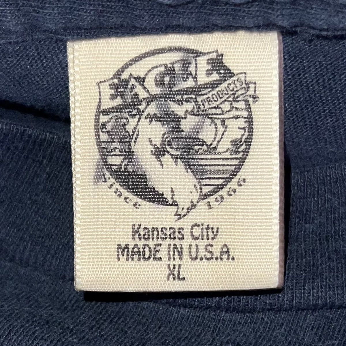 Vintage Vintage South Dakota Horse Graphic Tee Size US XL / EU 56 / 4 - 6 Thumbnail