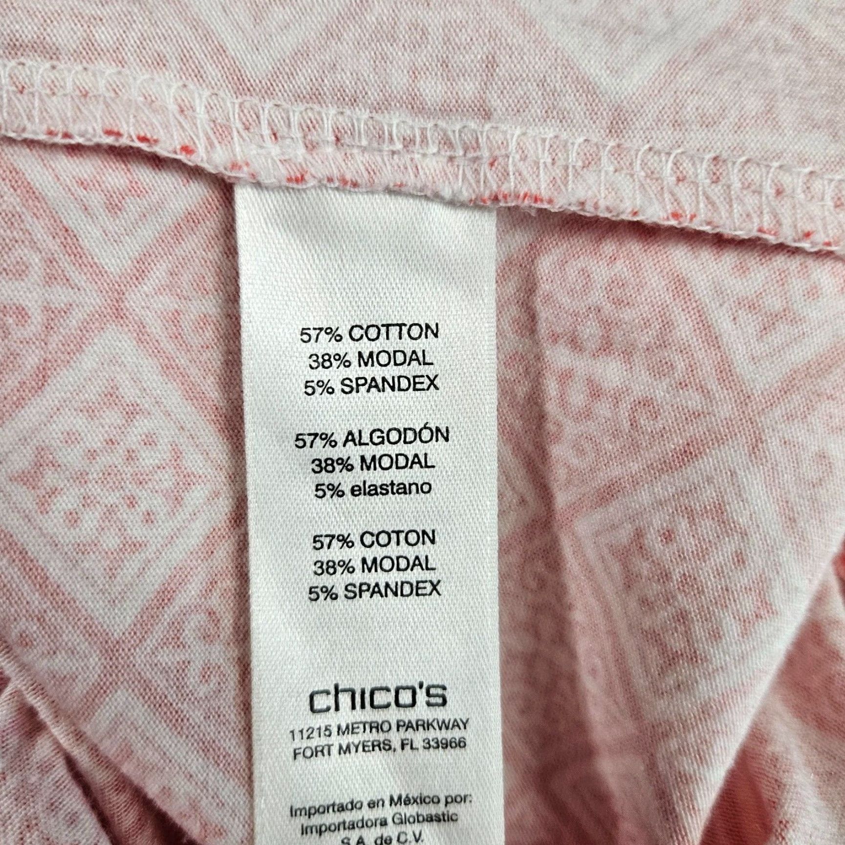 Vintage Chico's Zenergy Women Blouse Top 3/4 Sleeve Red White Embellished Medium Sized Shirt Womens Size M / US 6-8 / IT 42-44 - 5 Thumbnail