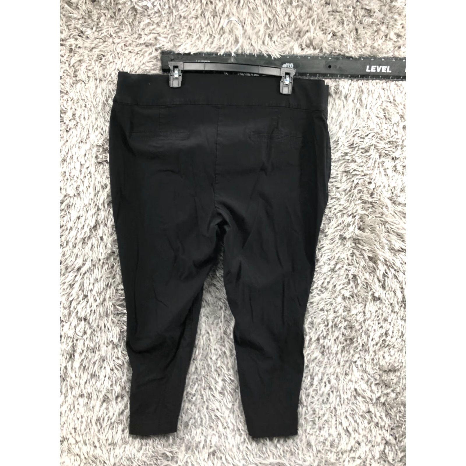 Vintage Maurices Pull On Capri Pants Womens Black 24W Regular Slim Straight 22in Inseam Flat Front Pockets Elastic Waist Plus Size Flaw Noted Size 42" / US 20 - 5 Thumbnail