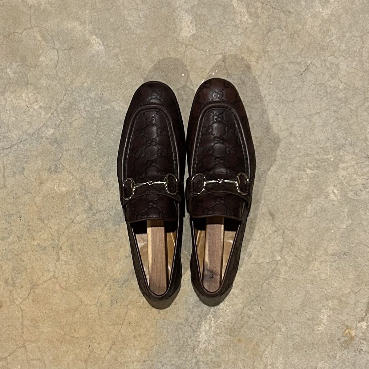 Designer × Gucci Gucci by Tom Ford Embossed Monogram Horsebit Loafers US 9.5 Size US 9.5 / EU 42-43 - 13 Thumbnail