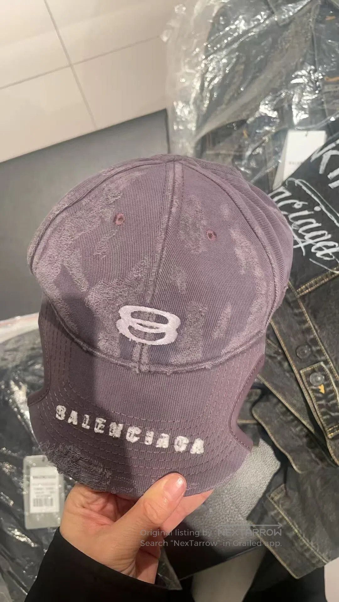 Balenciaga Balenciaga Distressed Embroidered Double. Size ONE SIZE - 3 Thumbnail