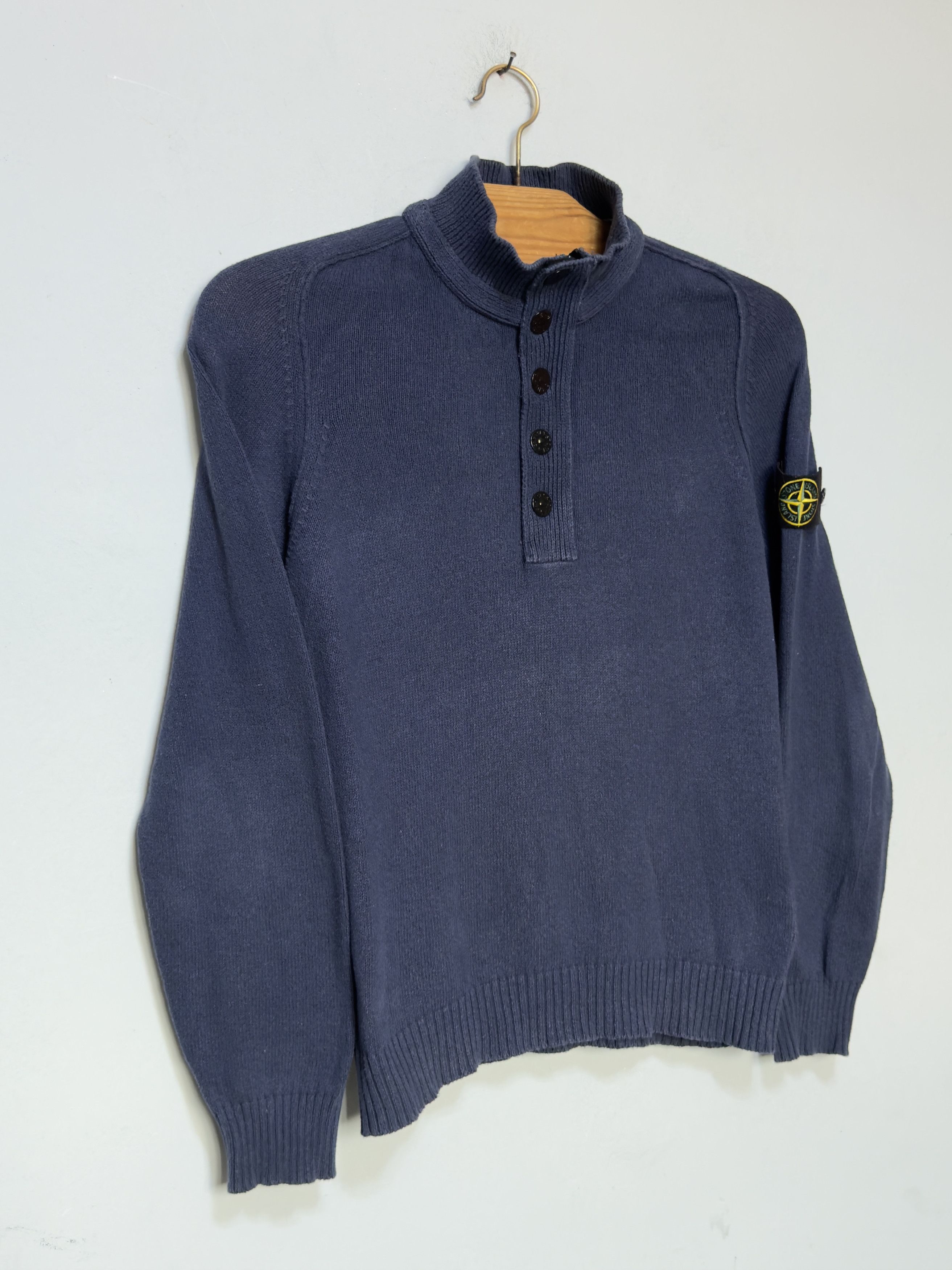 Stone Island 🔥 stone island turtle neck sweater patch logo Size US M / EU 48-50 / 2 - 9 Thumbnail