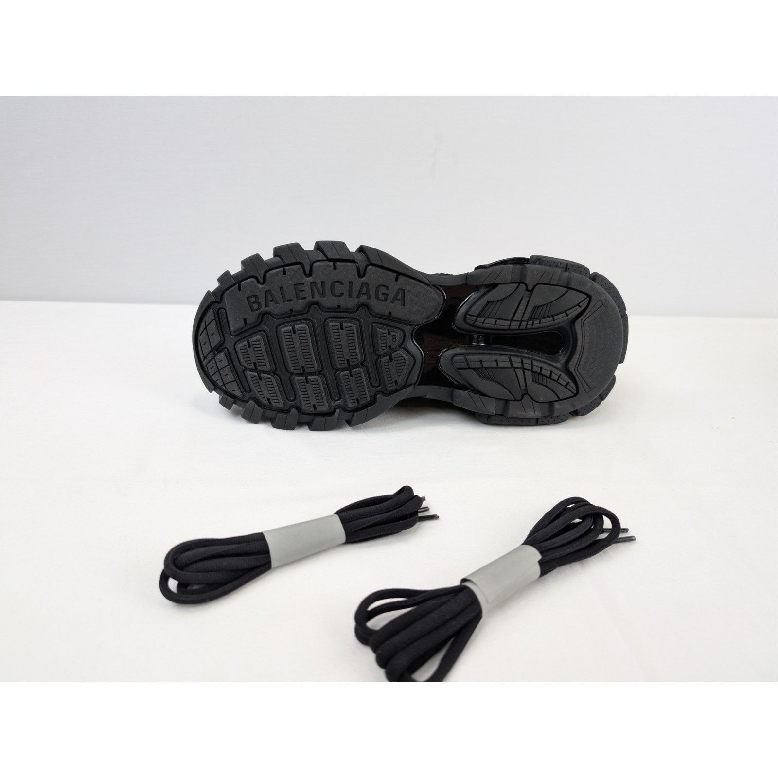 Balenciaga o1rshd1 Destroyed Canvas Track Sneakers in Black Size US 12 / EU 45 - 13 Thumbnail