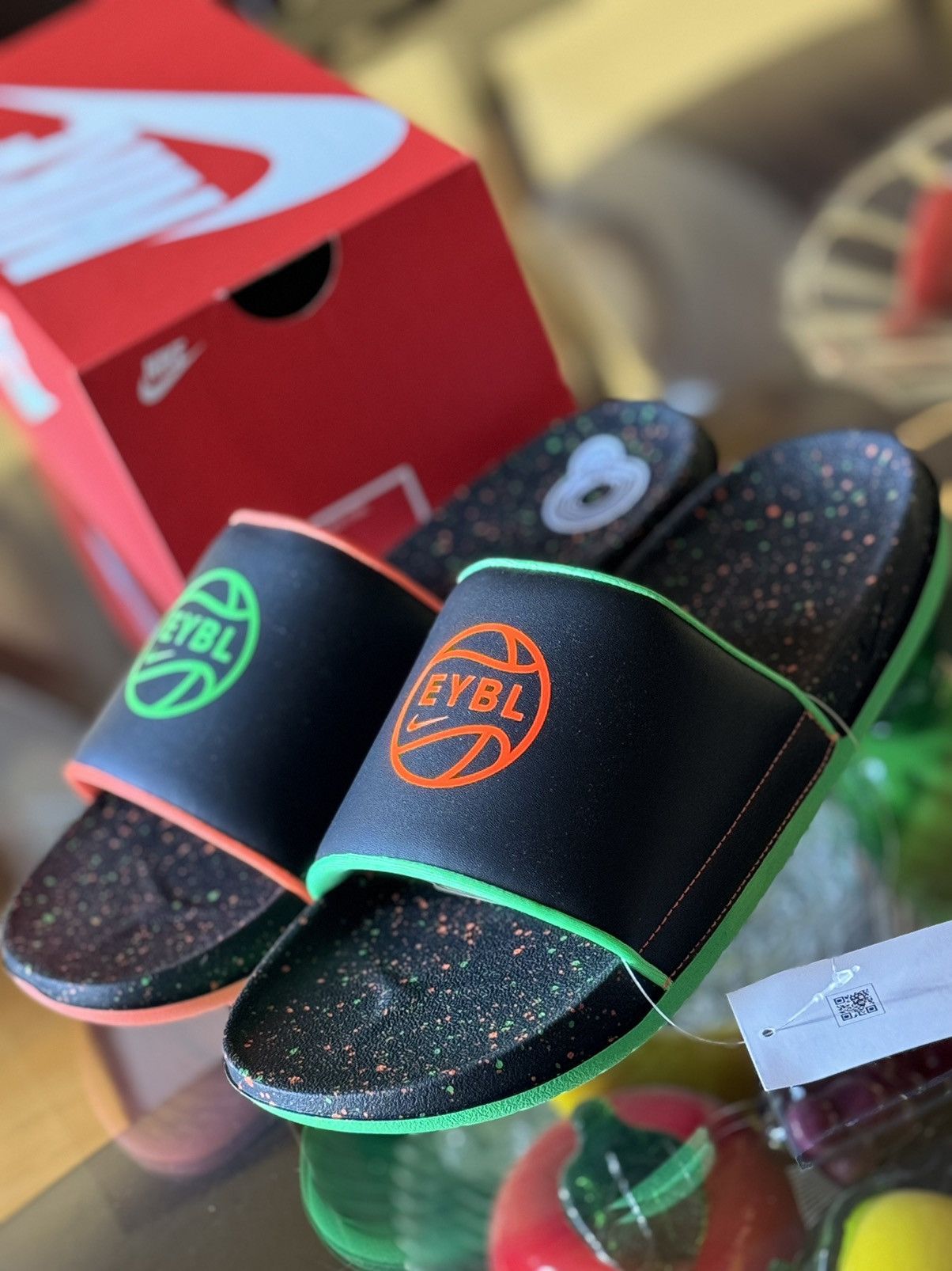 Nike Nike OffCourt Slide EYBL Size US 12 / EU 45 - 7 Thumbnail