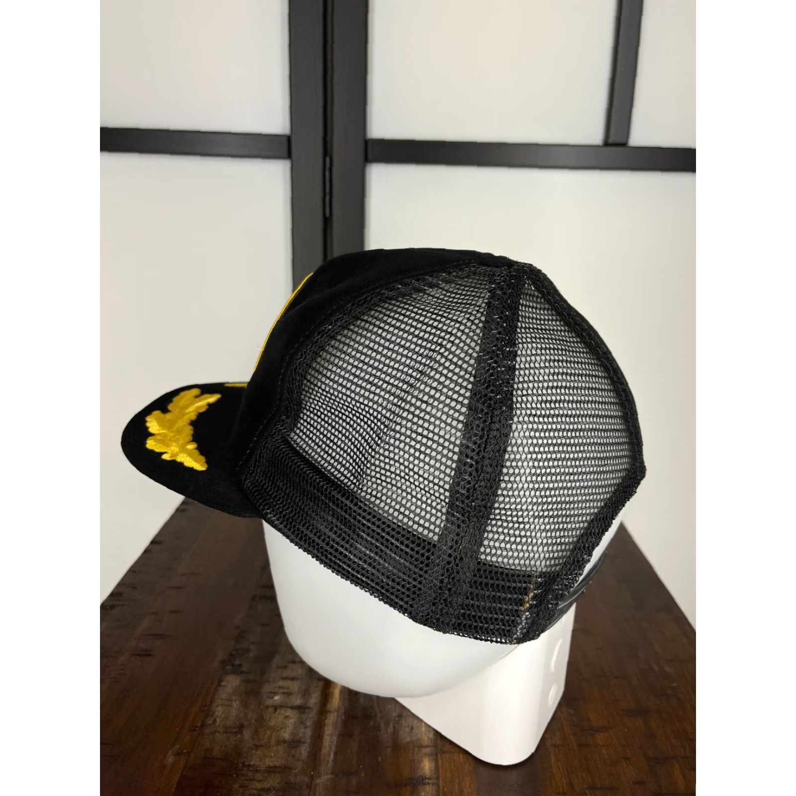 Disney VINTAGE National Rifle Association 1871 Hat Cap Snap Back Adult Black Scrambled Eggs Disney World USA 80s Micky Mouse Trucker Hat Mens Size ONE SIZE - 5 Thumbnail