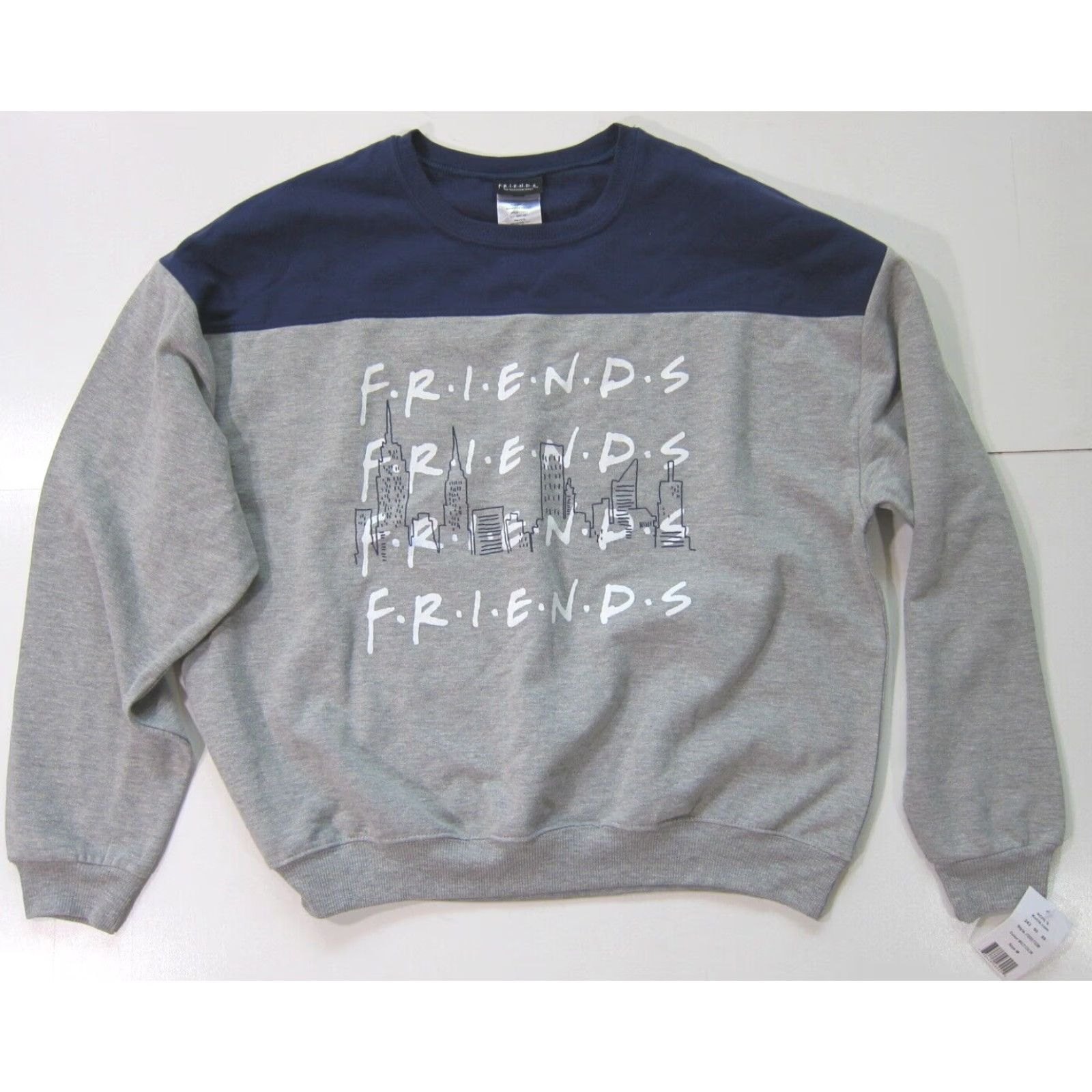 Vintage NWT Vintage F.R.I.E.N.D.S NYC Grey Blue Crew Neck Lightweight Sweatshirt Women M Size M / US 6-8 / IT 42-44 - 2 Thumbnail