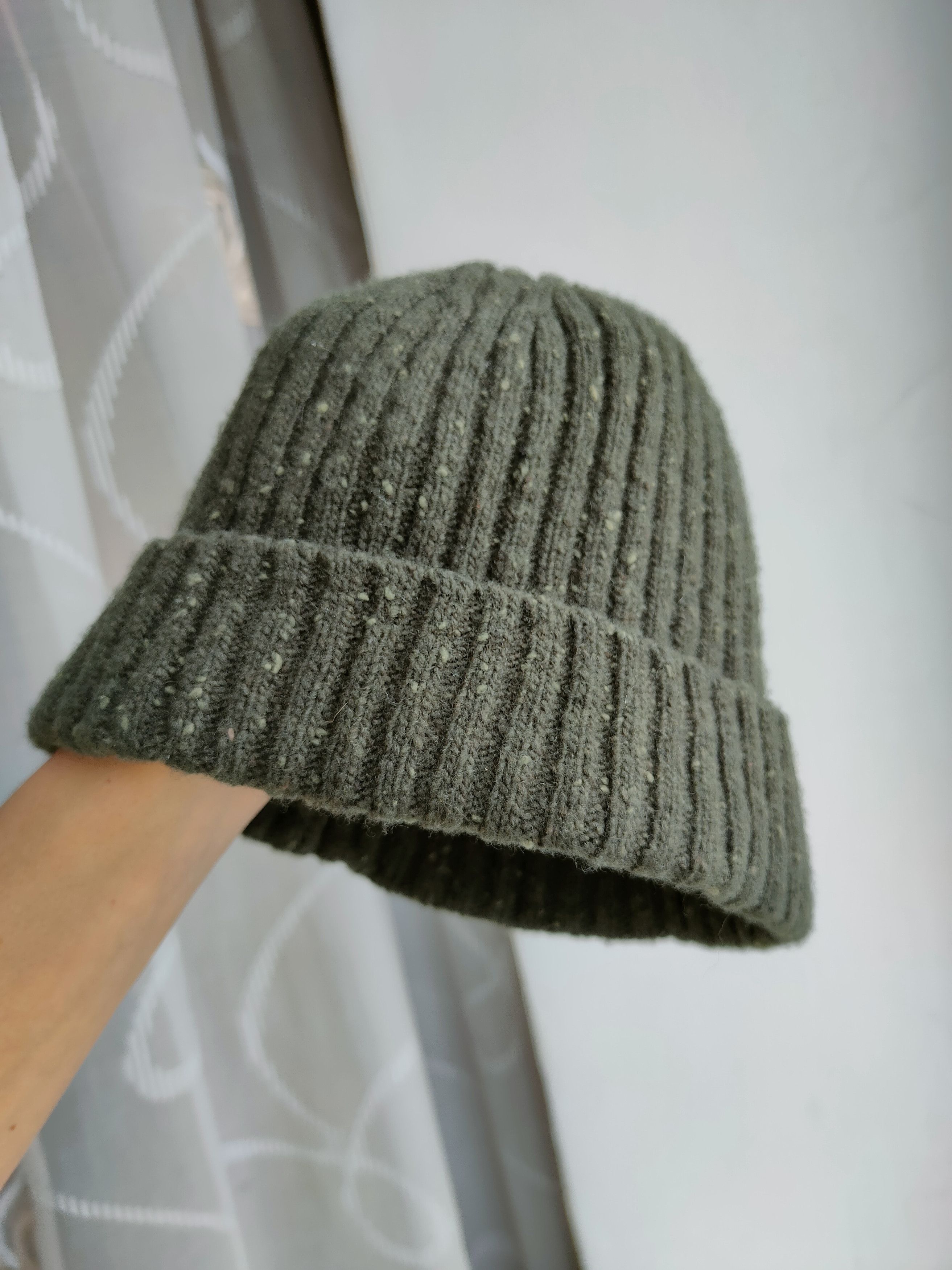 Designer Wool Beanie Knitted Hat Burgs England Man's Woolen Hat Size ONE SIZE - 1 Thumbnail