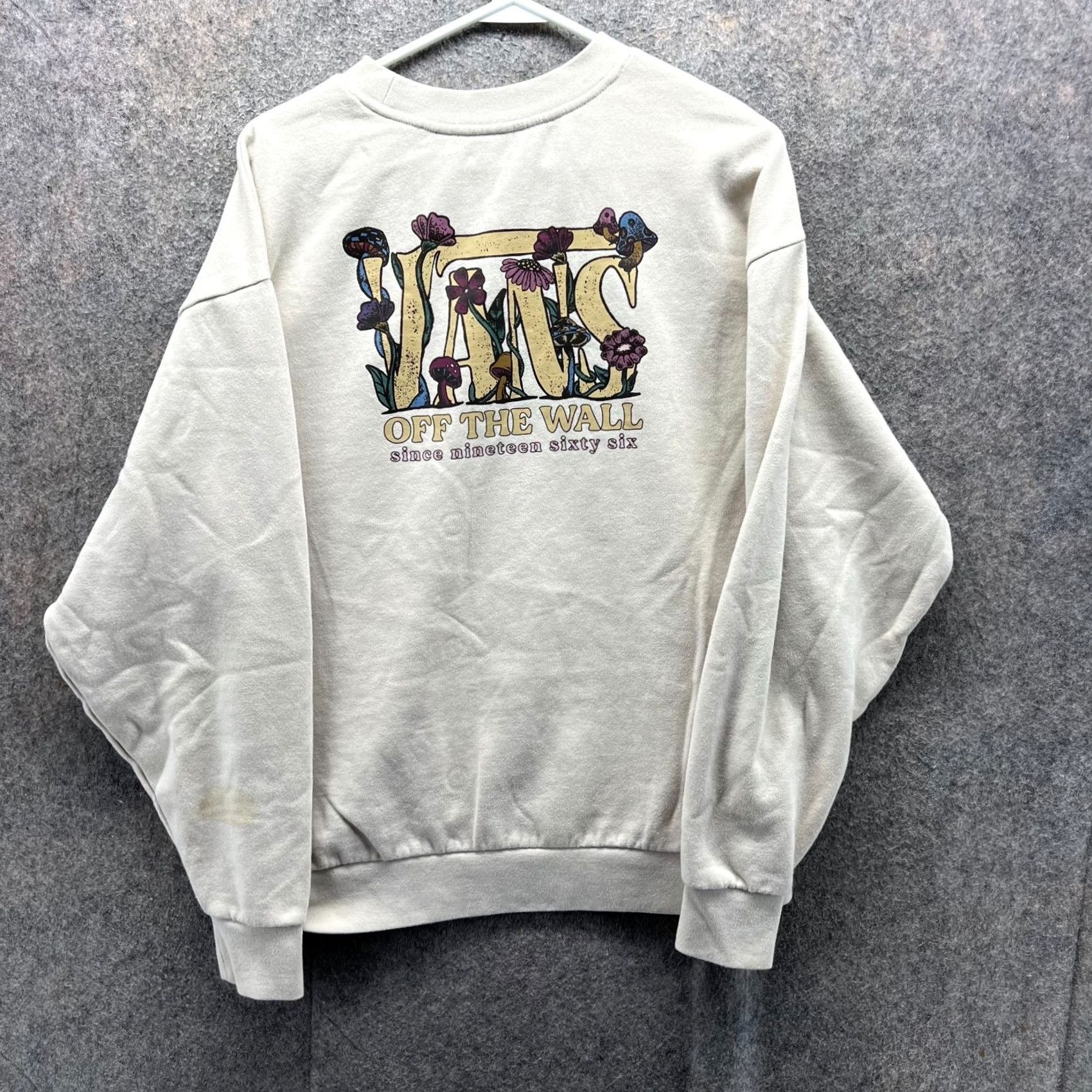 Vans VANS Sweater Mens XS Beige Crewneck Pullover Fleece Off The Wall Logo Vintage Size US XS / EU 42 / 0 - 7 Thumbnail