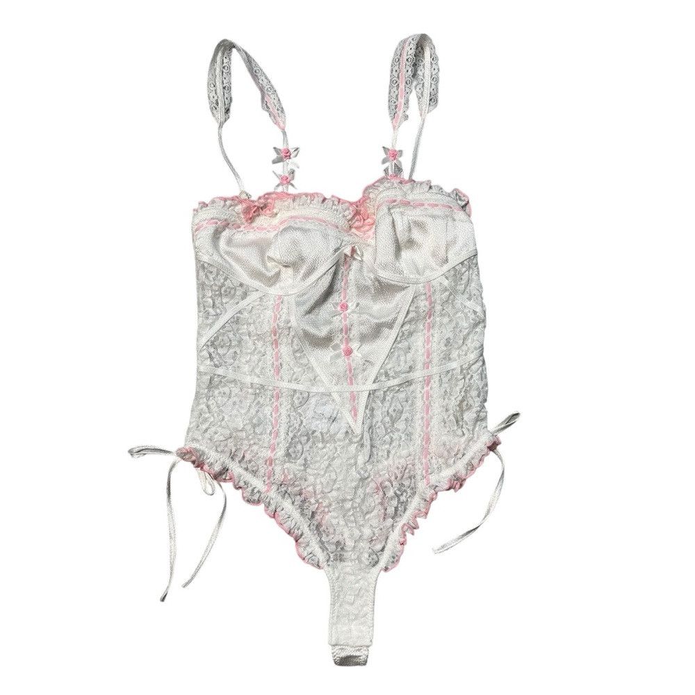 Free People NWT New $98 Free People Sweet Cheeks Thong Bodysuit Size S Size S / US 4 / IT 40 - 3 Thumbnail