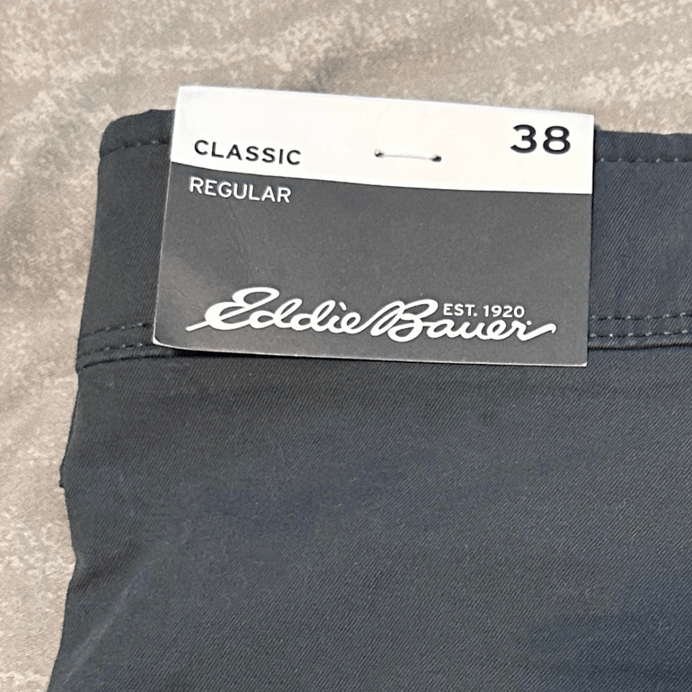 Eddie Bauer NWT Eddie Bauer Voyager Flex Chino Shorts in Storm Size US 38 / EU 54 - 6 Thumbnail