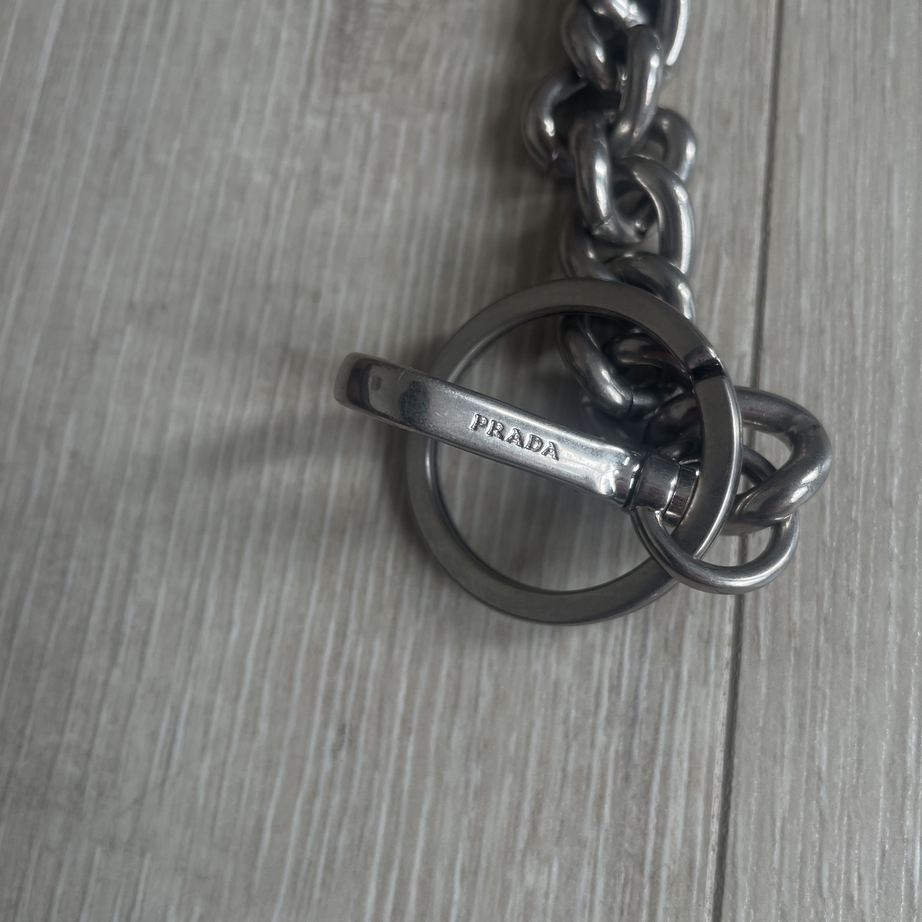 Prada Prada faux raccoon tail keychain Size ONE SIZE - 3 Thumbnail