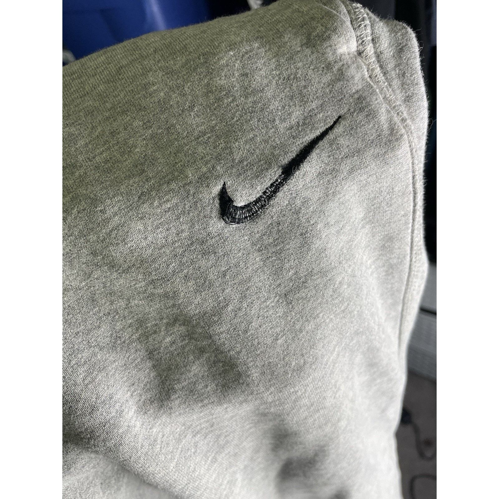 Nike Size Medium- Men's Nike Heather Gray Sweatpants straight leg Size US 42 / EU 58 - 4 Thumbnail