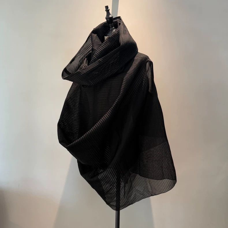 Rick Owens rick owens size os Silk hooded vest 2502-Nextarrow Size 36R - 1 Thumbnail