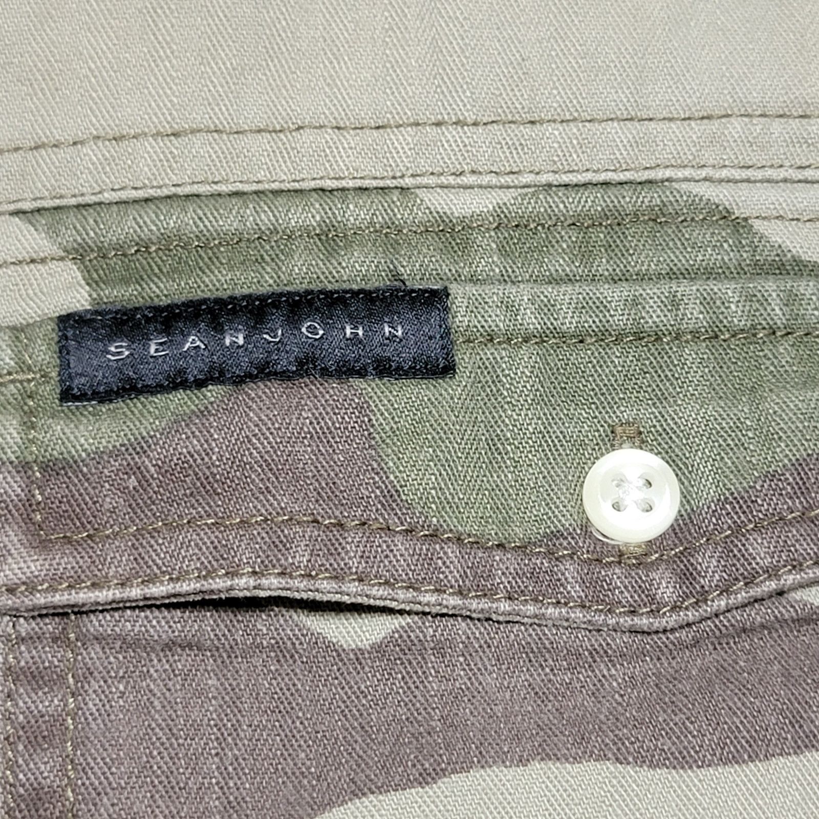 Sean John Sean John Green Camo Full Button Shacket - Size Medium Size US M / EU 48-50 / 2 - 3 Thumbnail