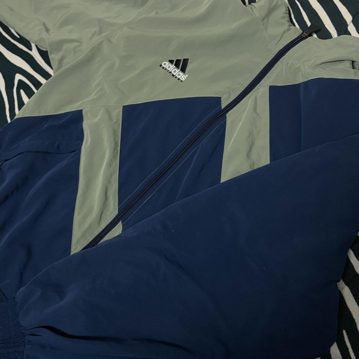 Adidas × Vintage Vintage Adidas Equipment Track Jacket Big Logo Sportswear Size US L / EU 52-54 / 3 - 4 Thumbnail