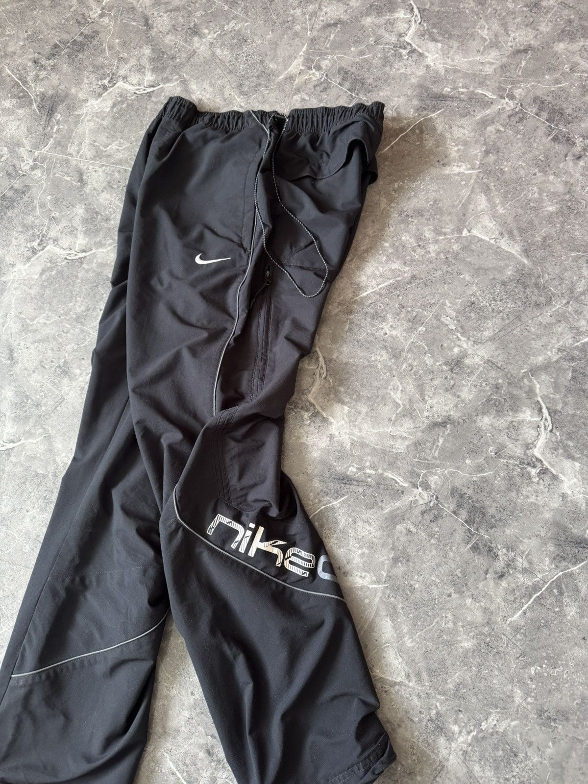 Nike Nike Vintage Sweatpants Nylon Baggy Swoosh Shox Drill Size US 30 / EU 46 - 2 Thumbnail