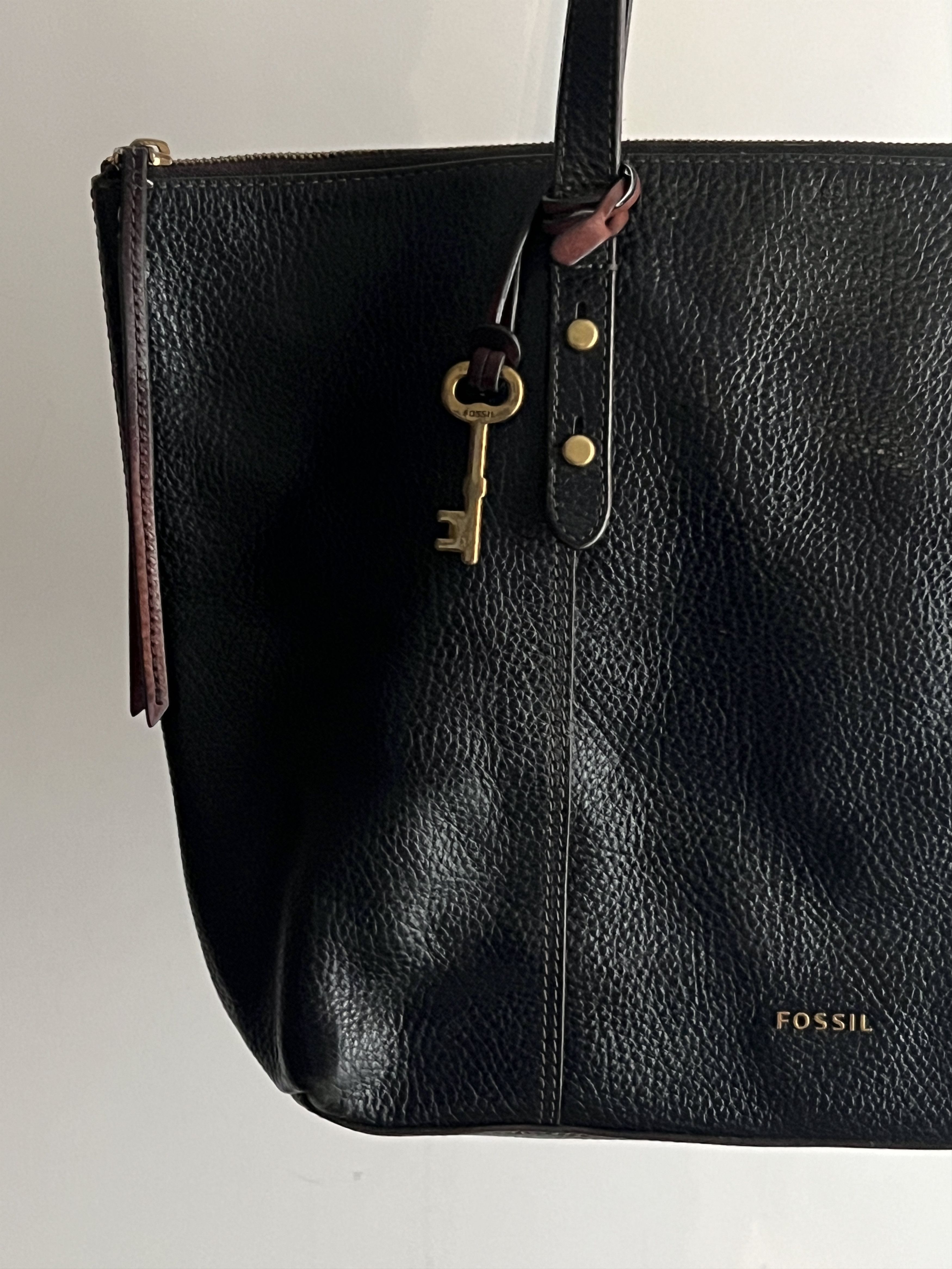 Fossil Fossil Womans Vintage Dark Brown Leather Handbag Size ONE SIZE - 3 Thumbnail