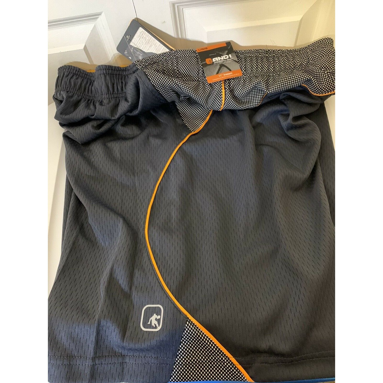 Other NEW AND1 Men's Sz L Long Mesh Basketball Shorts Gray NWT Size US 36 / EU 52 - 1 Thumbnail
