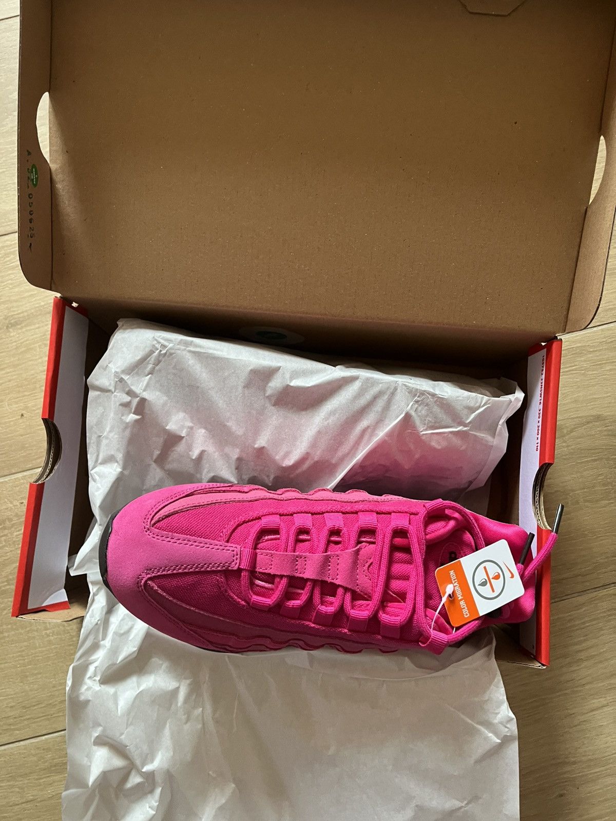 Nike Newly dropped air max 95 fireberry Size US 8.5 / IT 38.5 - 3 Thumbnail