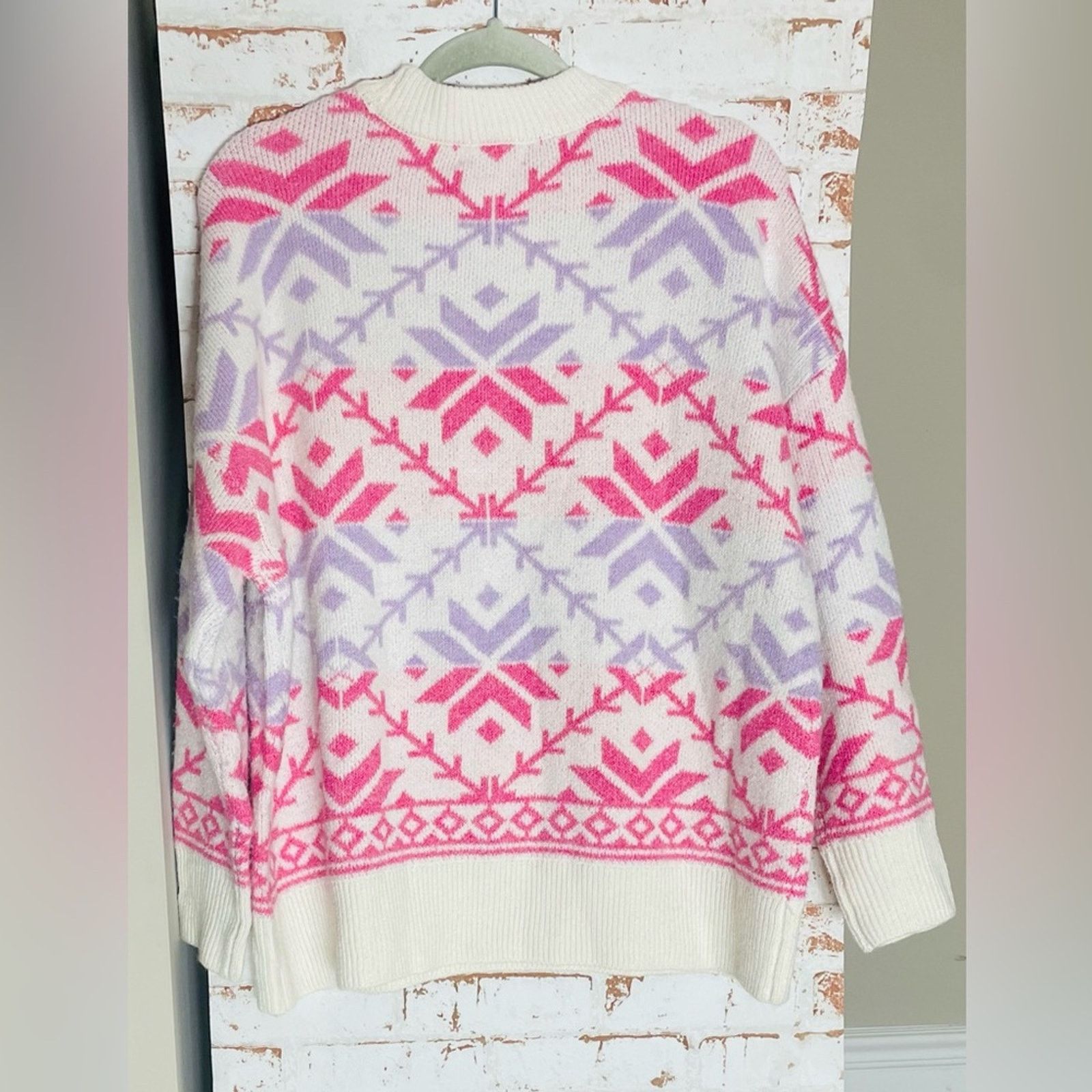 J.Crew NWT Sincerely Jules Vibrant Pink and Lavender Sweater Size S / US 4 / IT 40 - 2 Thumbnail