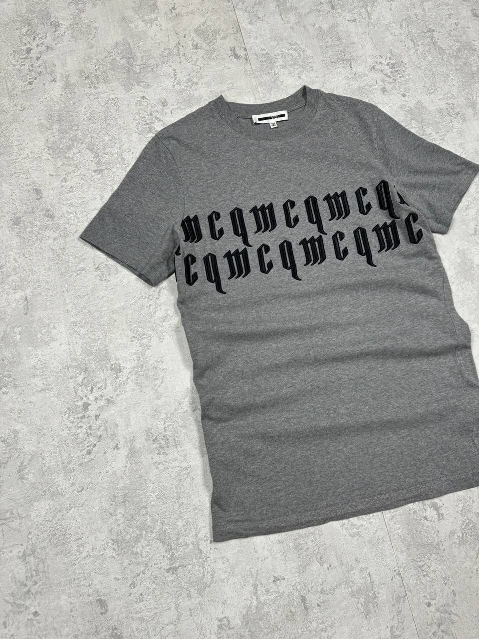 Alexander McQueen MCQ Mens Gray T-Shirt Big Embroidered Logo Size L Size US L / EU 52-54 / 3 - 2 Thumbnail