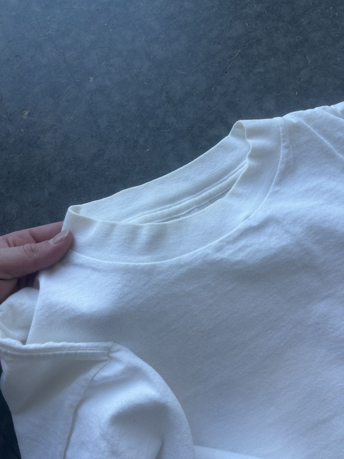 Vintage Vintage 90s Bodos German Restaurant Moon Graphic Tee Size US L / EU 52-54 / 3 - 8 Thumbnail