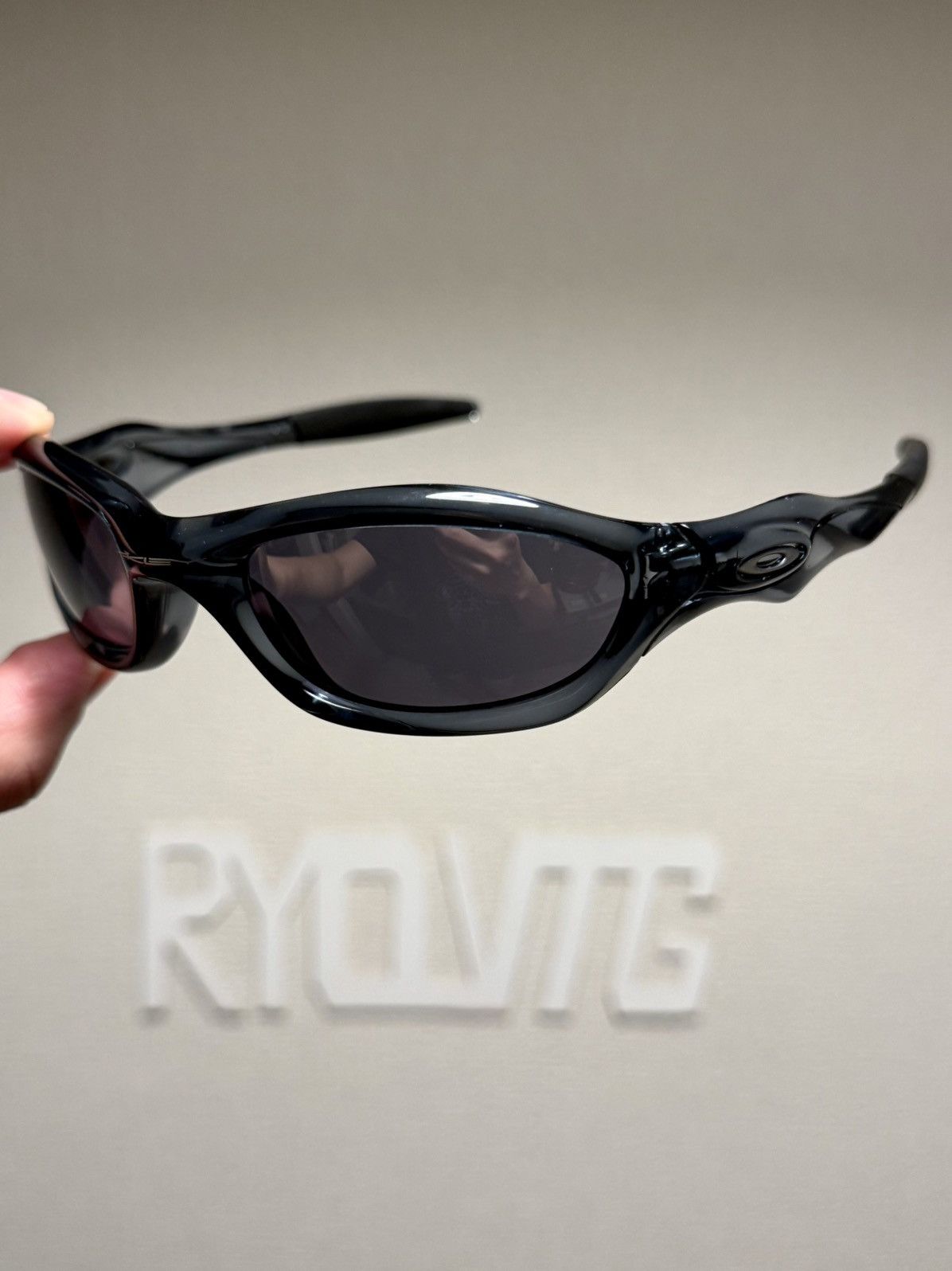 Oakley OAKLEY UNKNOWN CRYSTAL BLACK SUNGLASSES Size ONE SIZE - 1 Thumbnail