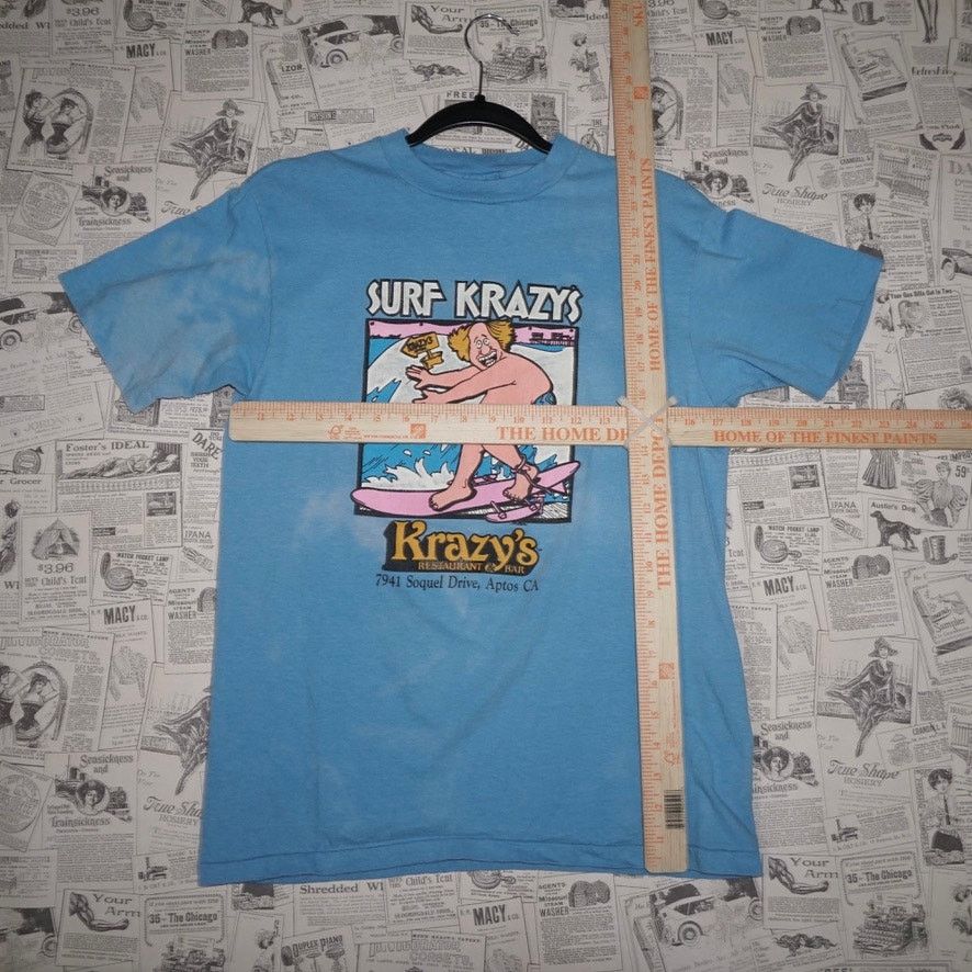 Hanes Medium-Vintage Y2K surf krazys restaurant bar 80s SS t-shirt Size US M / EU 48-50 / 2 - 4 Thumbnail