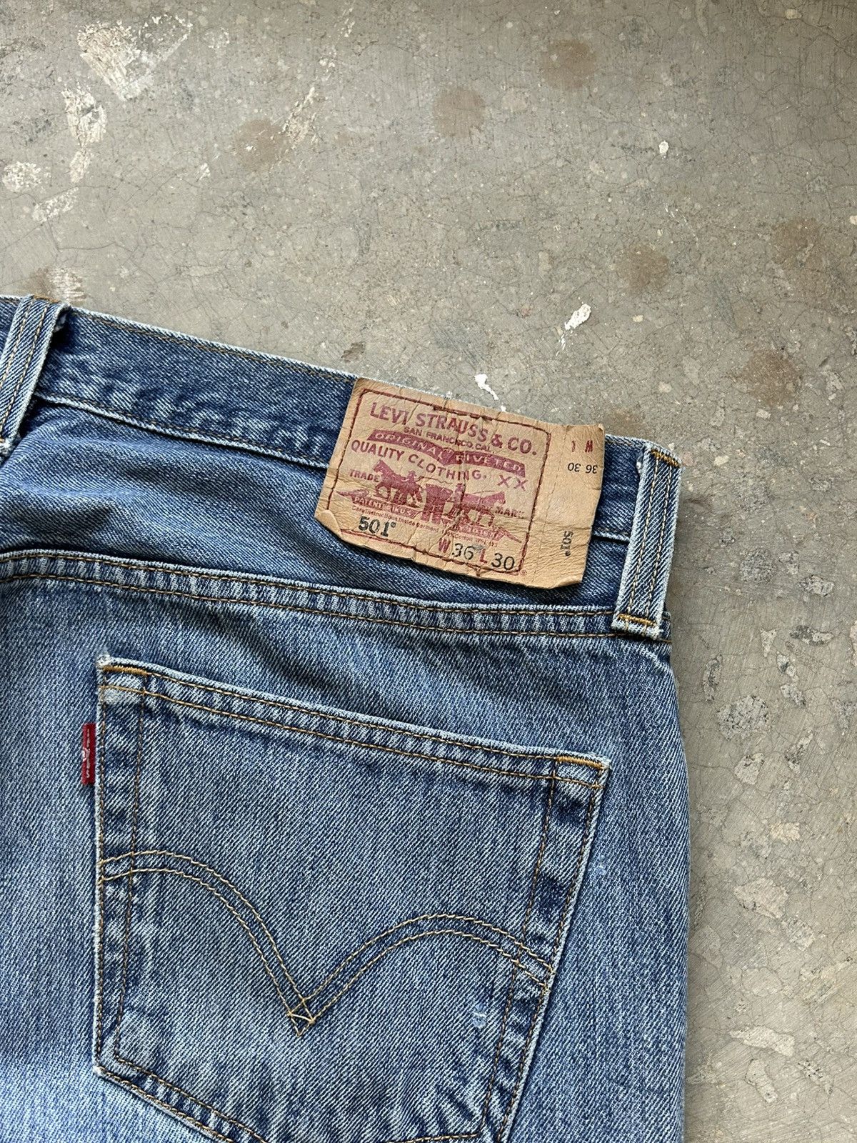 Levi's Vintage Clothing Levi's 501 Vintage Denim Blue Jeans W36L30 Size US 36 / EU 52 - 5 Thumbnail