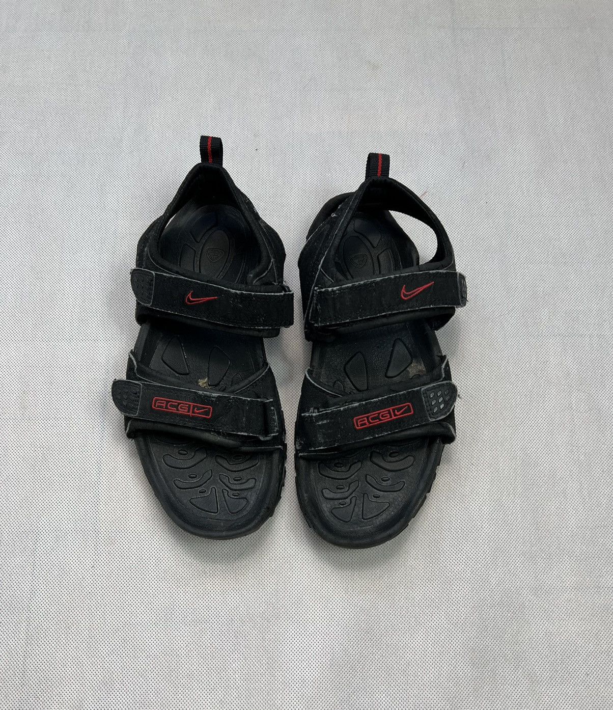 Nike × Vintage Nike ACG Straprunner Sport Water Sandals Black/Red Vintage Size US 9.5 / EU 42-43 - 1 Thumbnail