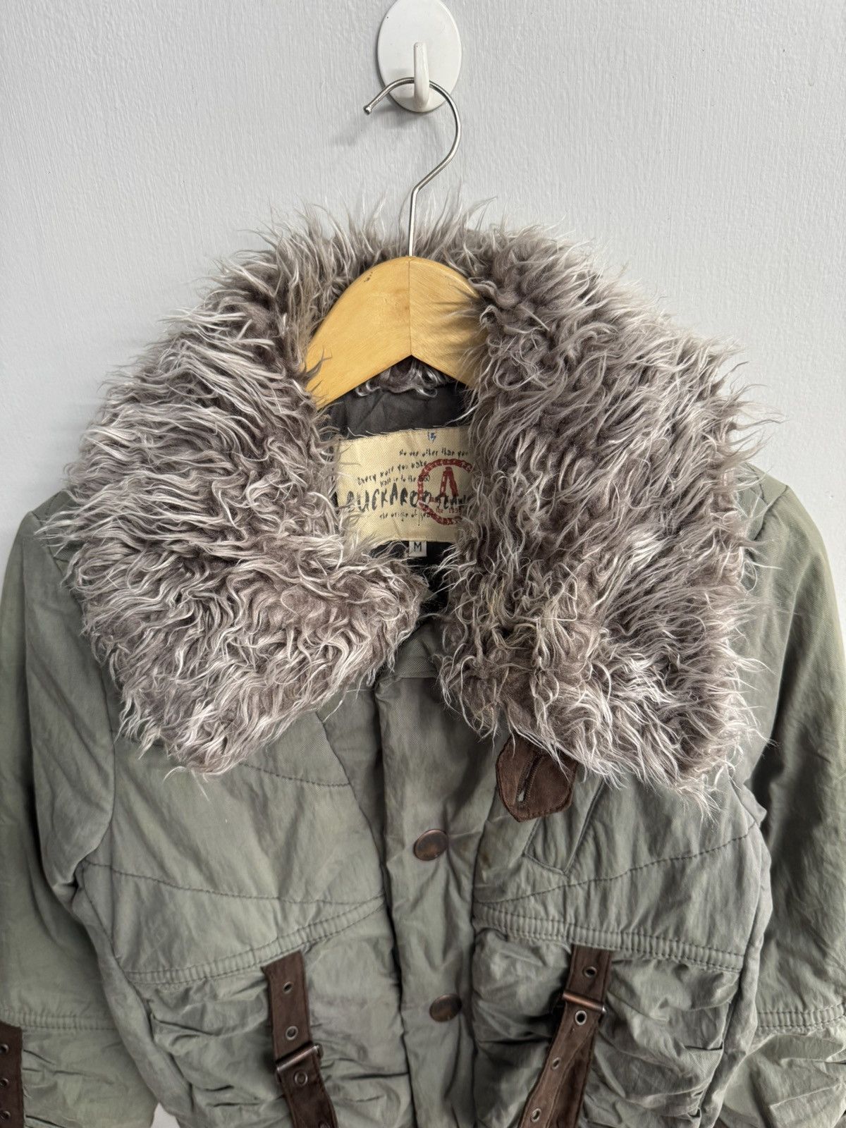 Japanese Brand VINTAGE Y2K FAUX FUR BONDAGE JACKET BY BUCKAROO Size US S / EU 44-46 / 1 - 2 Thumbnail