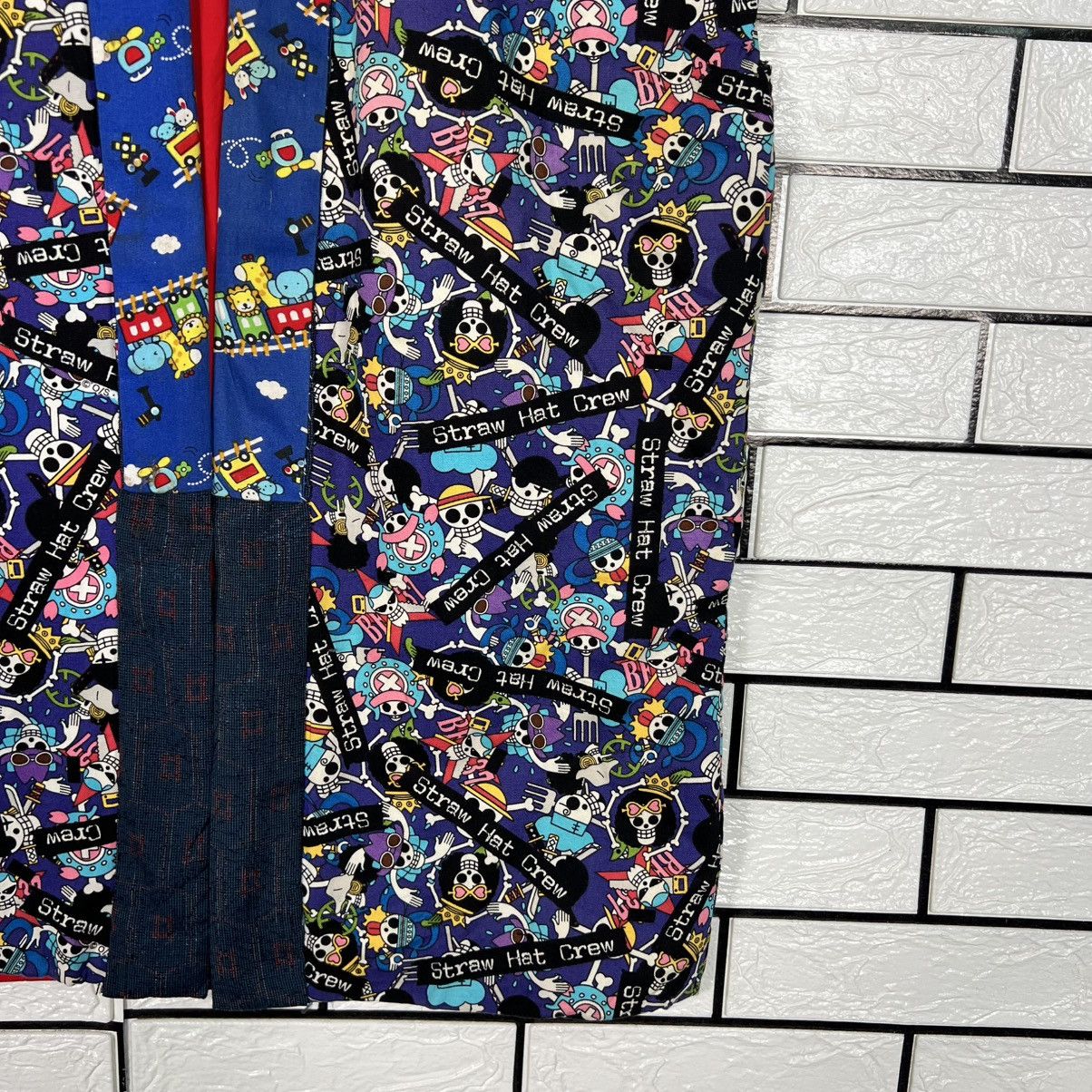 One Piece ONE PIECE STRAW HAT CREW Sleveless Vest Kimono #4157-C190 Size US M / EU 48-50 / 2 - 6 Thumbnail
