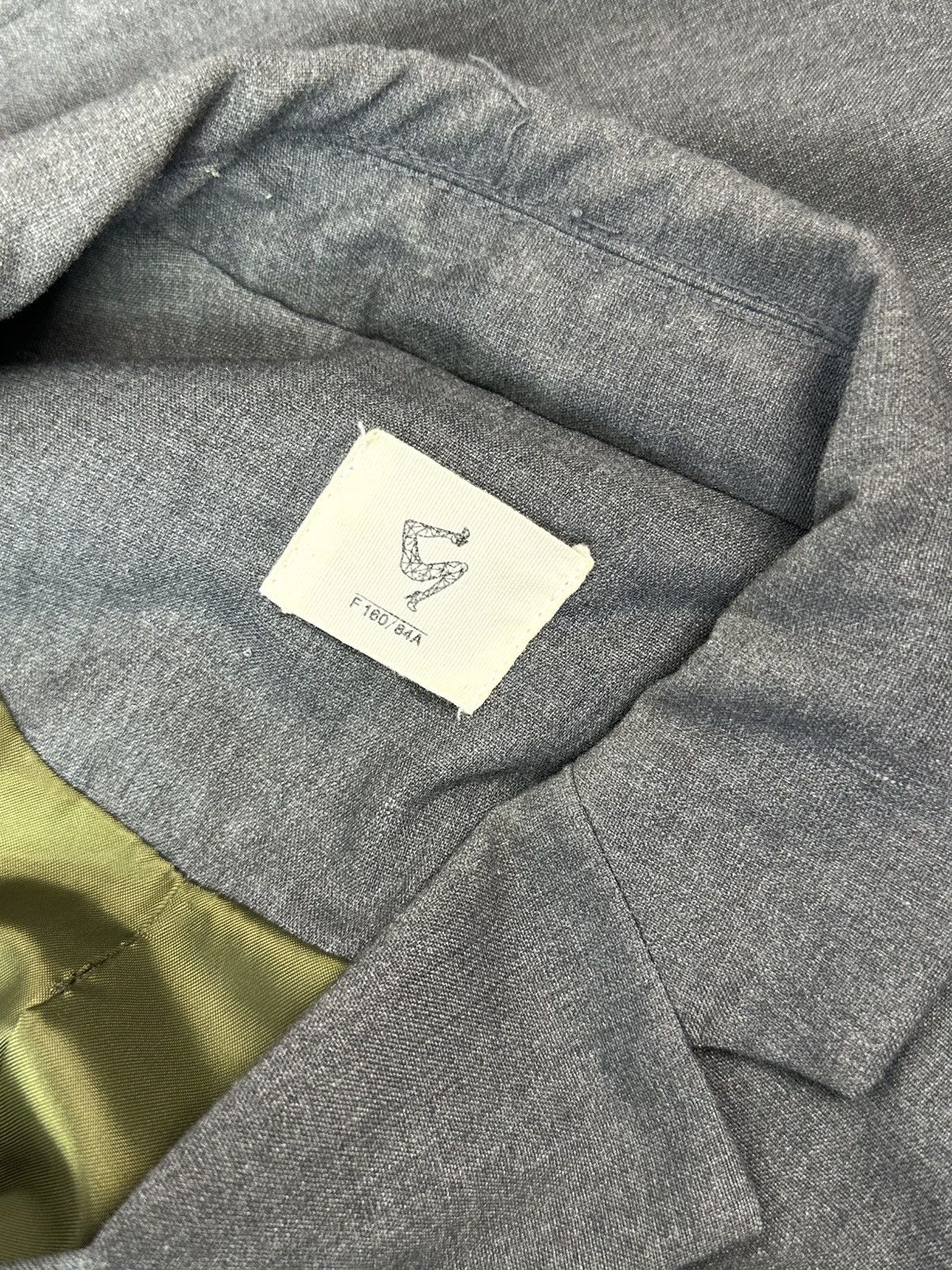 Vintage Vintage Grey Interesting Design Blazer Jacket Size US M / EU 48-50 / 2 - 11 Thumbnail