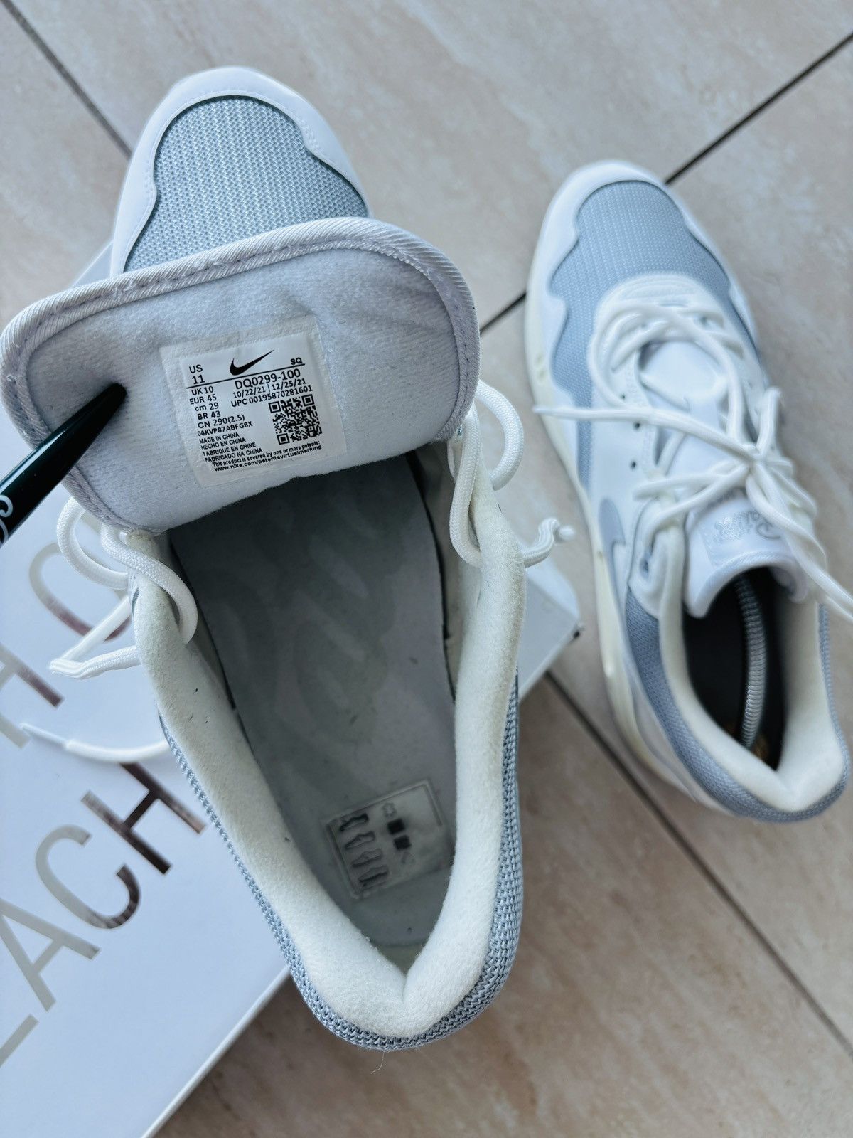Nike × Patta Nike AM1 PATTA 11US Size US 11 / EU 44 - 8 Thumbnail