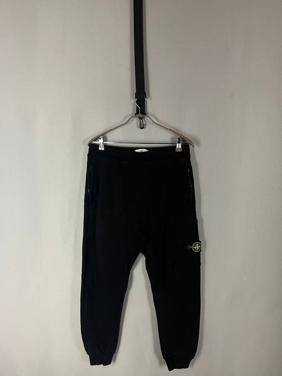 Stone Island Stone Island Cargo Pants Sweatpants Black Size US 34 / EU 50 - 1 Thumbnail