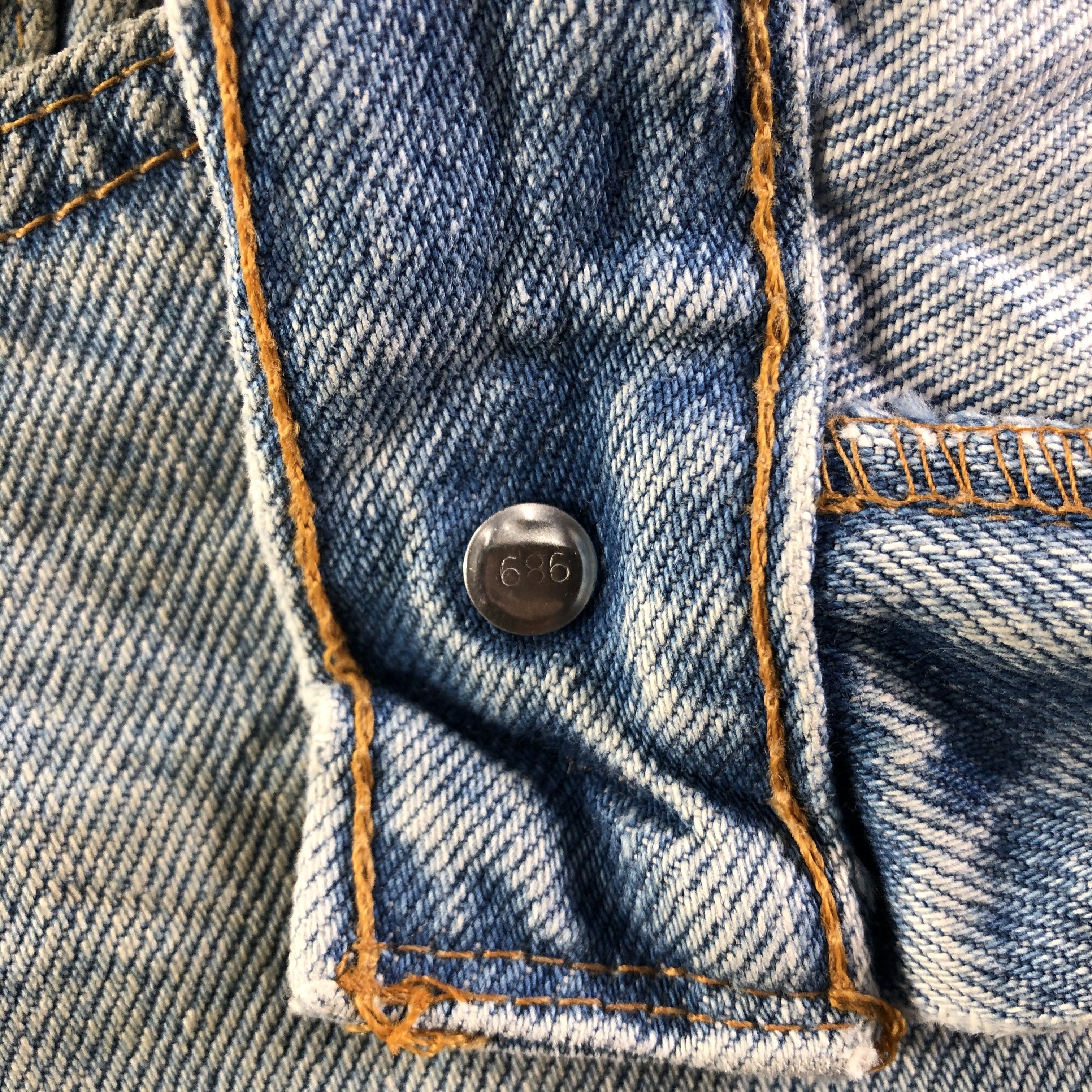 Levi's 90s Vintage Light Wash Levis 505 Jeans-J4187 Size US 38 / EU 54 - 9 Thumbnail