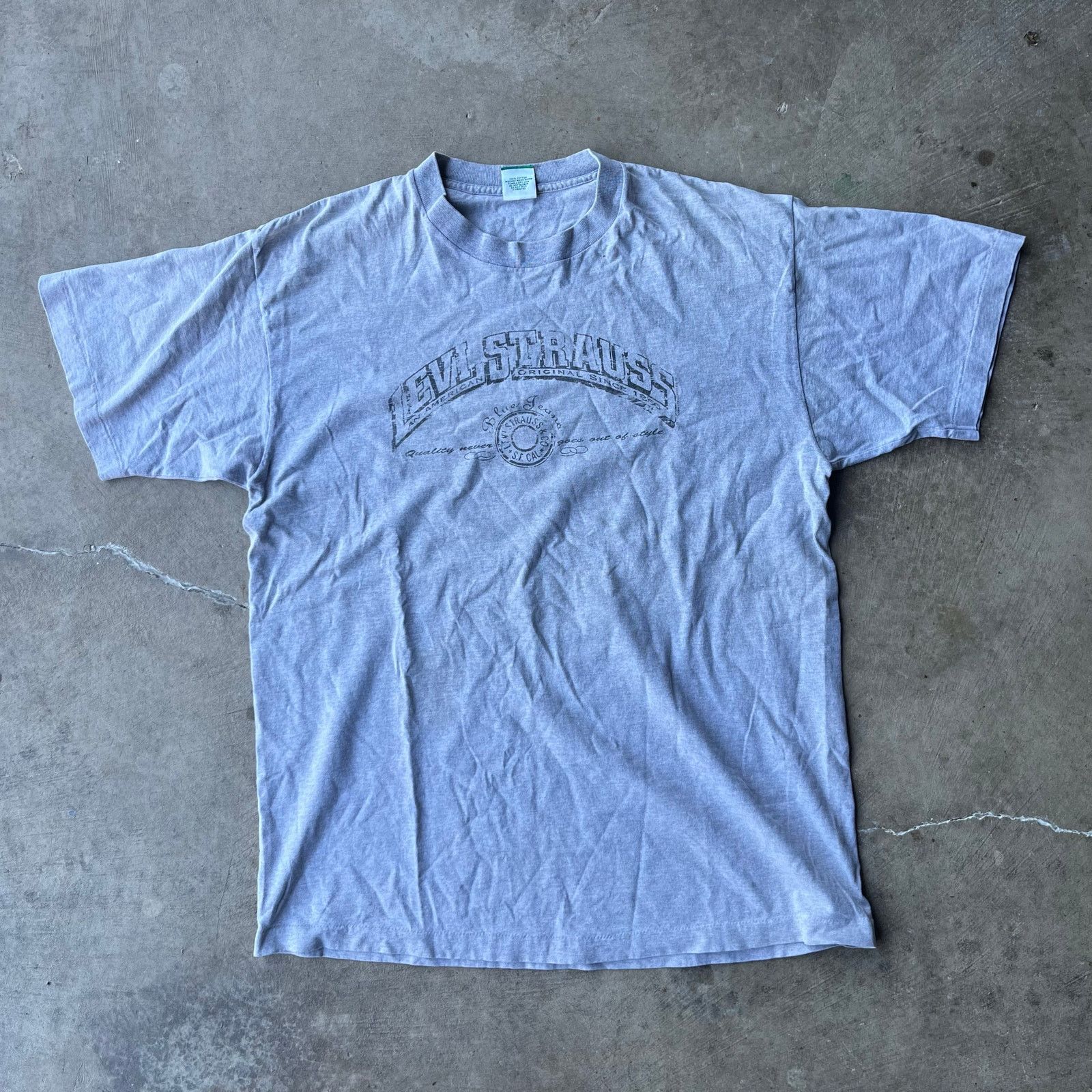 Vintage Vintage 90's LEVI'S SHIRT Classic Logo Graphic XL Grey Size US XL / EU 56 / 4 - 2 Thumbnail